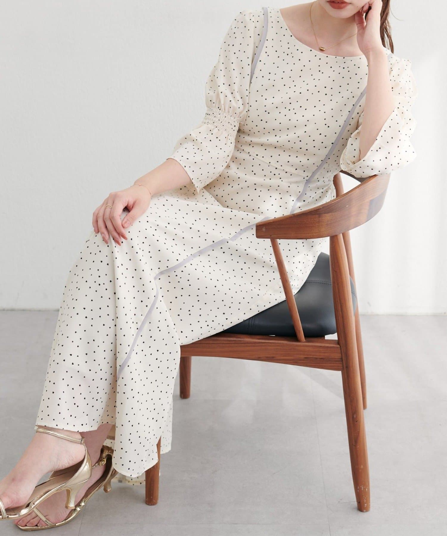 NICE CLAUP / OLIVE des OLIVE OUTLET(ナイスクラップ  / オリーブ デ オリーブ アウトレット) 【natural couture】キャンディスリーブパイピングワンピース