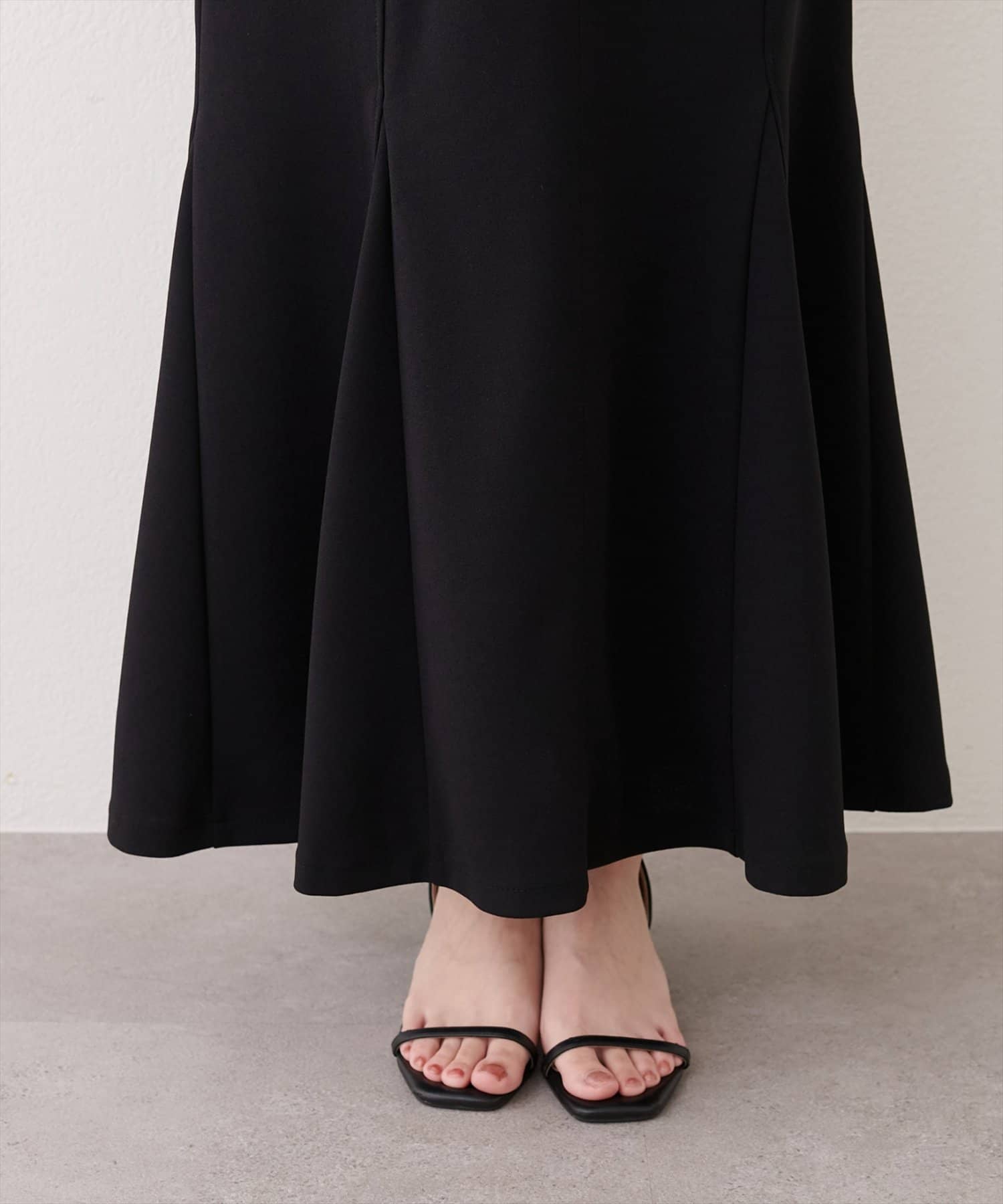 natural couture(ナチュラルクチュール) 【1/1～4限定受注販売】ハートウエストカットマーメイドスカート