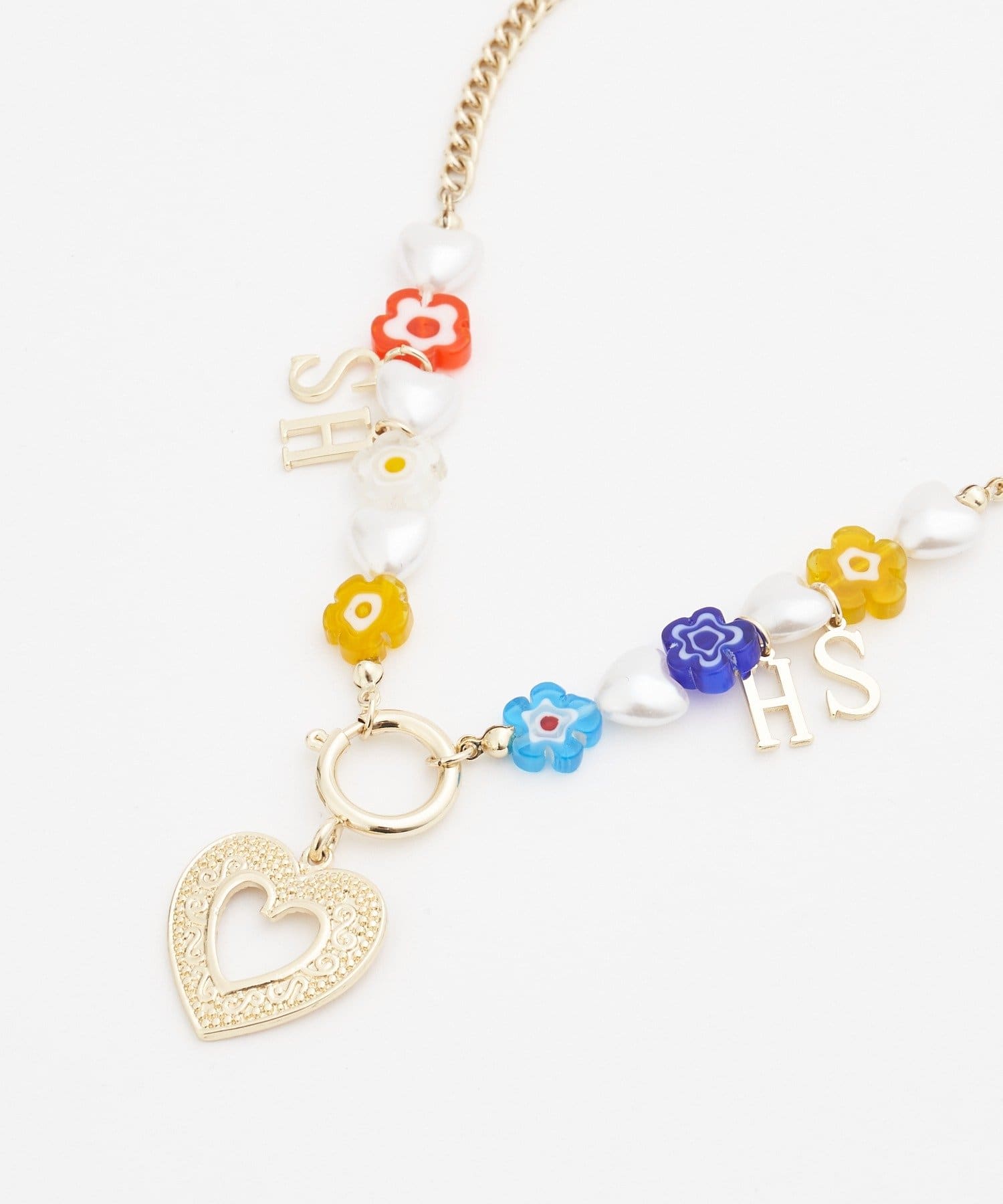 CIAOPANIC(チャオパニック) 【HELLO.SANFRANCISCO/ハローサンフランシスコ】イニシャルチャームフラワービーズネックレス