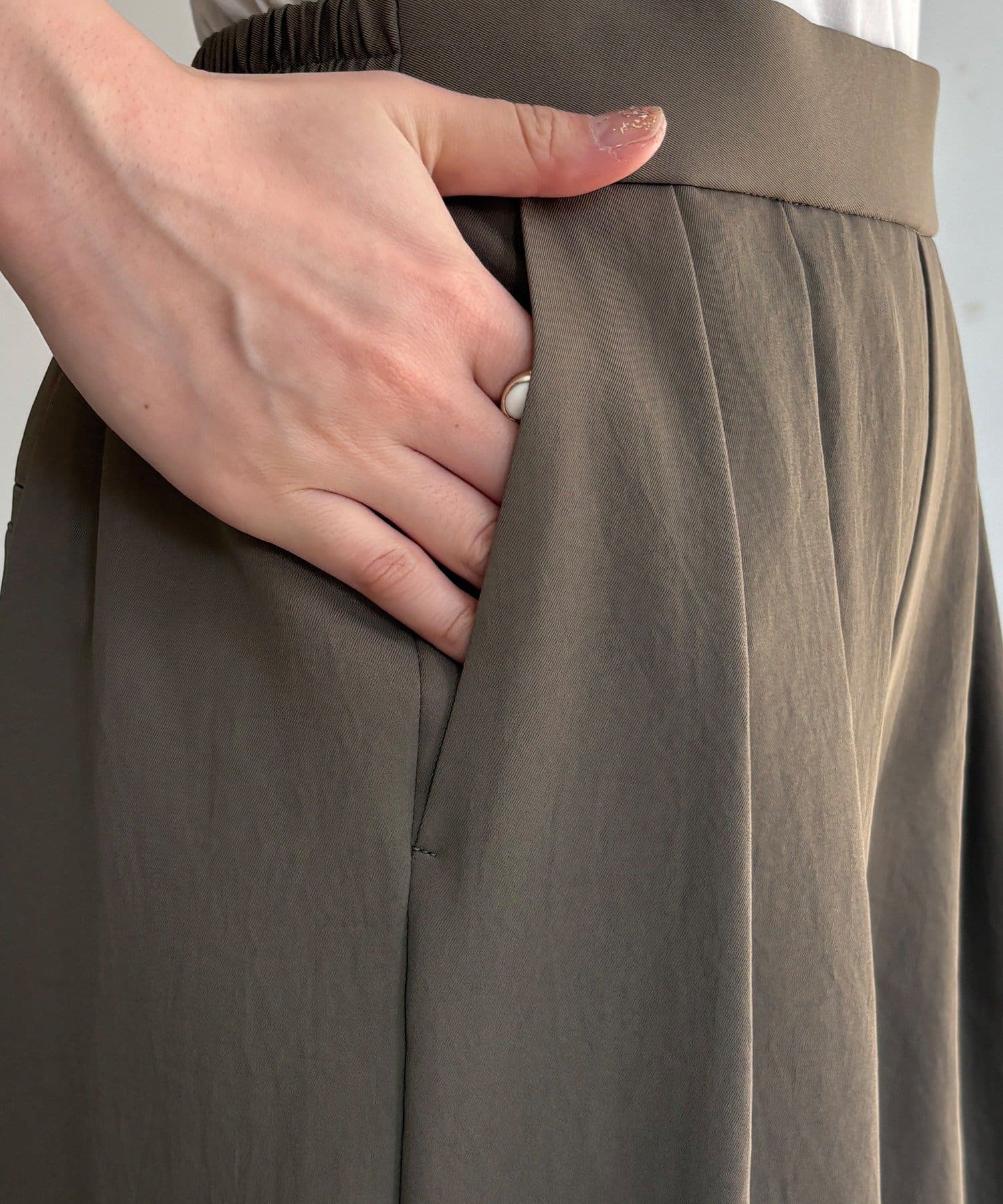 DOUDOU(ドゥドゥ) 透けないタックパンツ