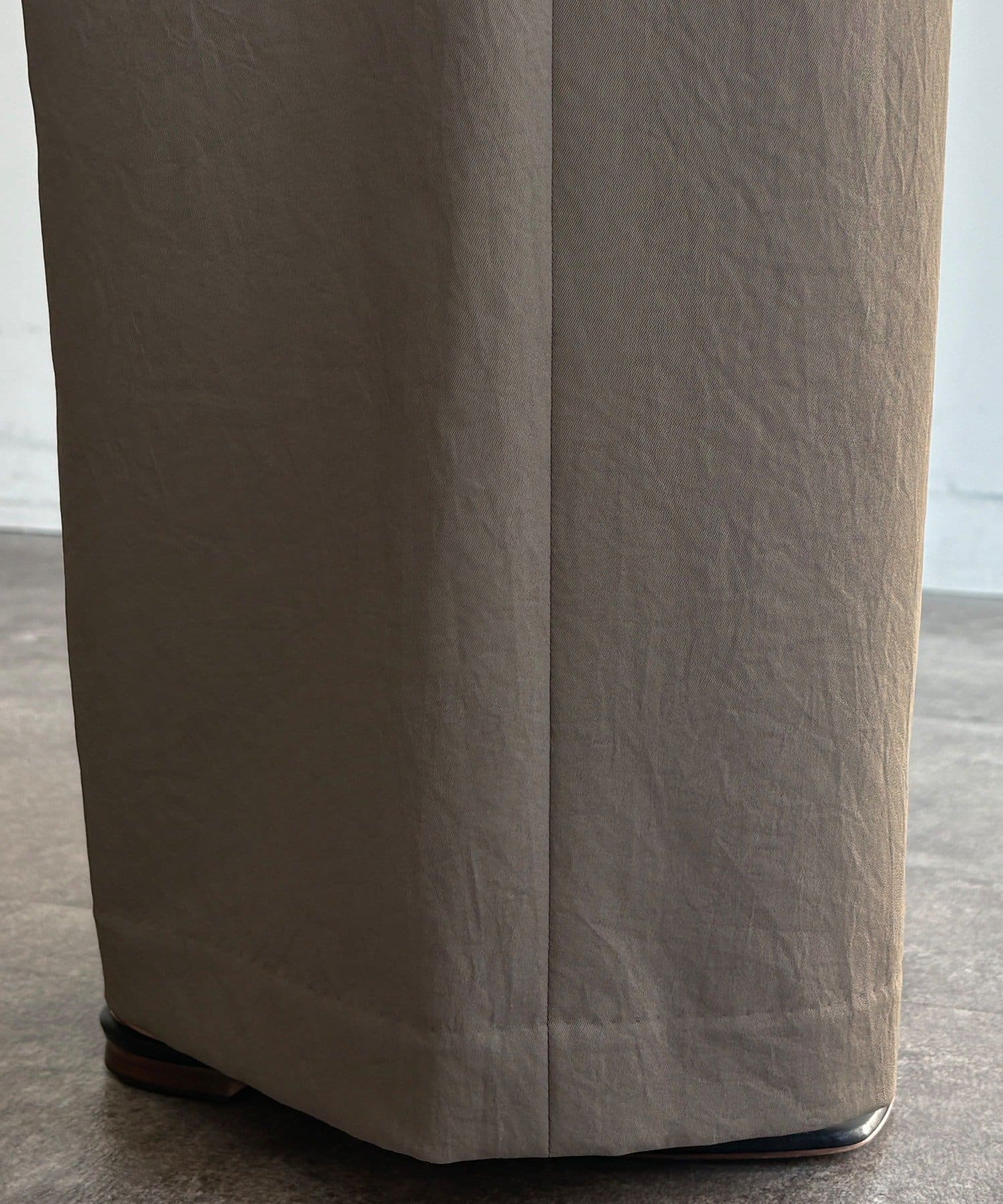 DOUDOU(ドゥドゥ) 【総選挙1位】【断熱性・UVカット】透けないタックパンツ