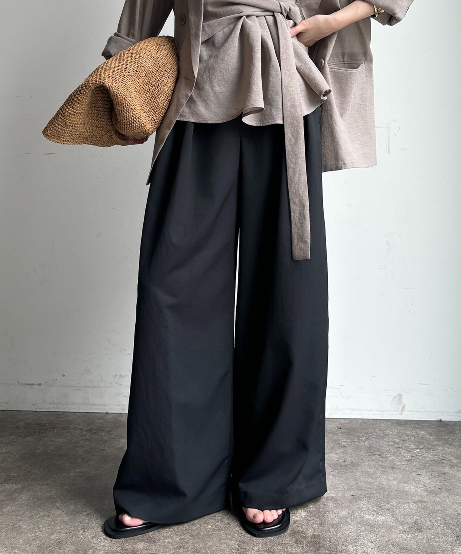 DOUDOU(ドゥドゥ) 【総選挙1位】【断熱性・UVカット】透けないタックパンツ