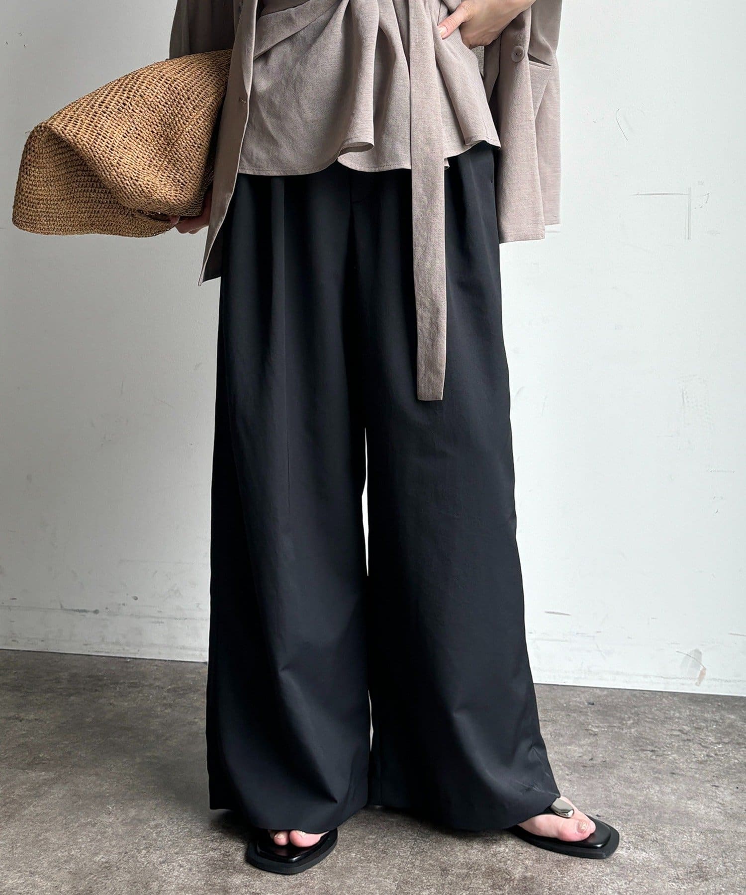 DOUDOU(ドゥドゥ) 【総選挙1位】【断熱性・UVカット】透けないタックパンツ