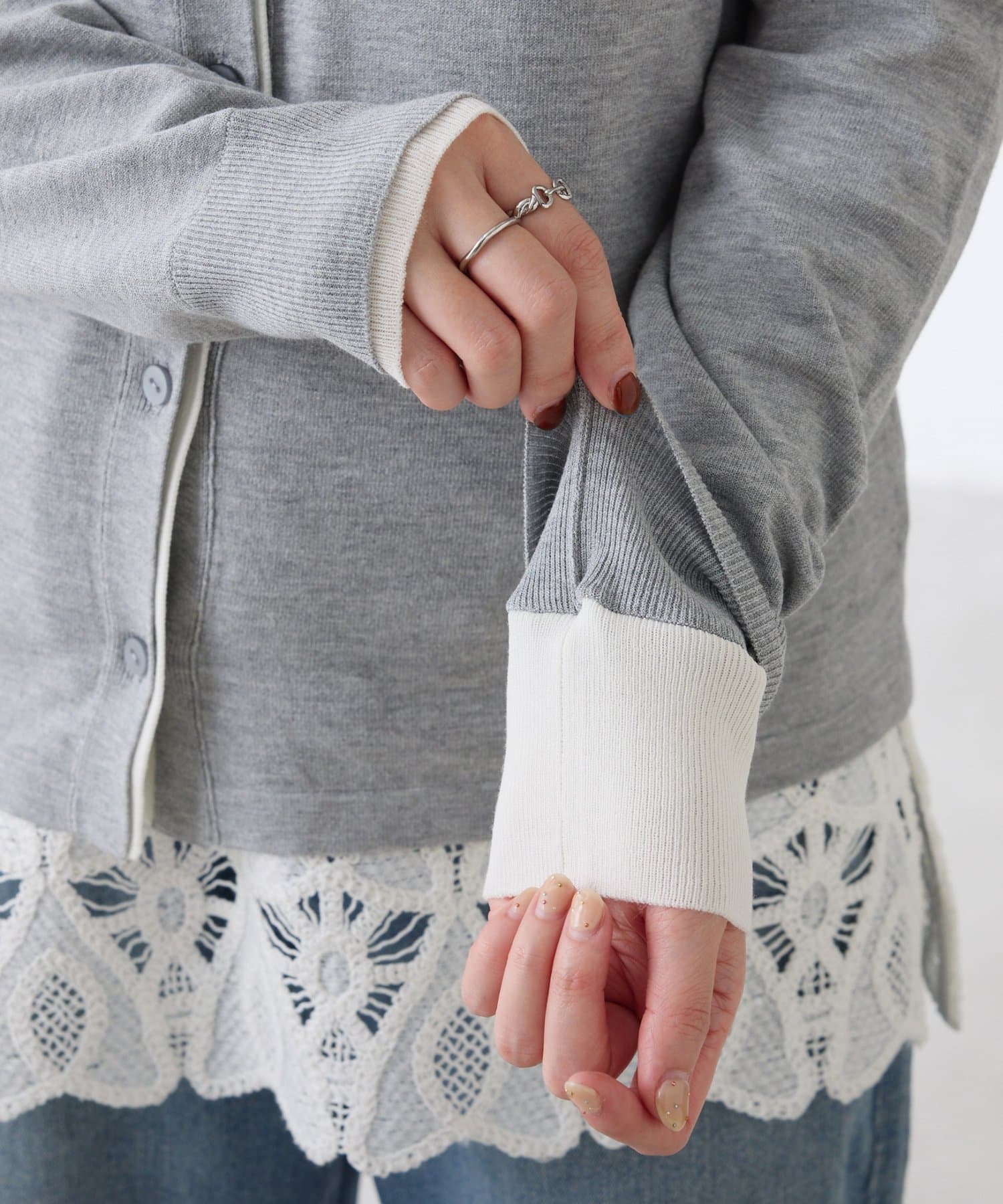 COLLAGE GALLARDAGALANTE(コラージュ ガリャルダガランテ) 【着映えカーディガン】レイヤード風クルーネックカーディガン