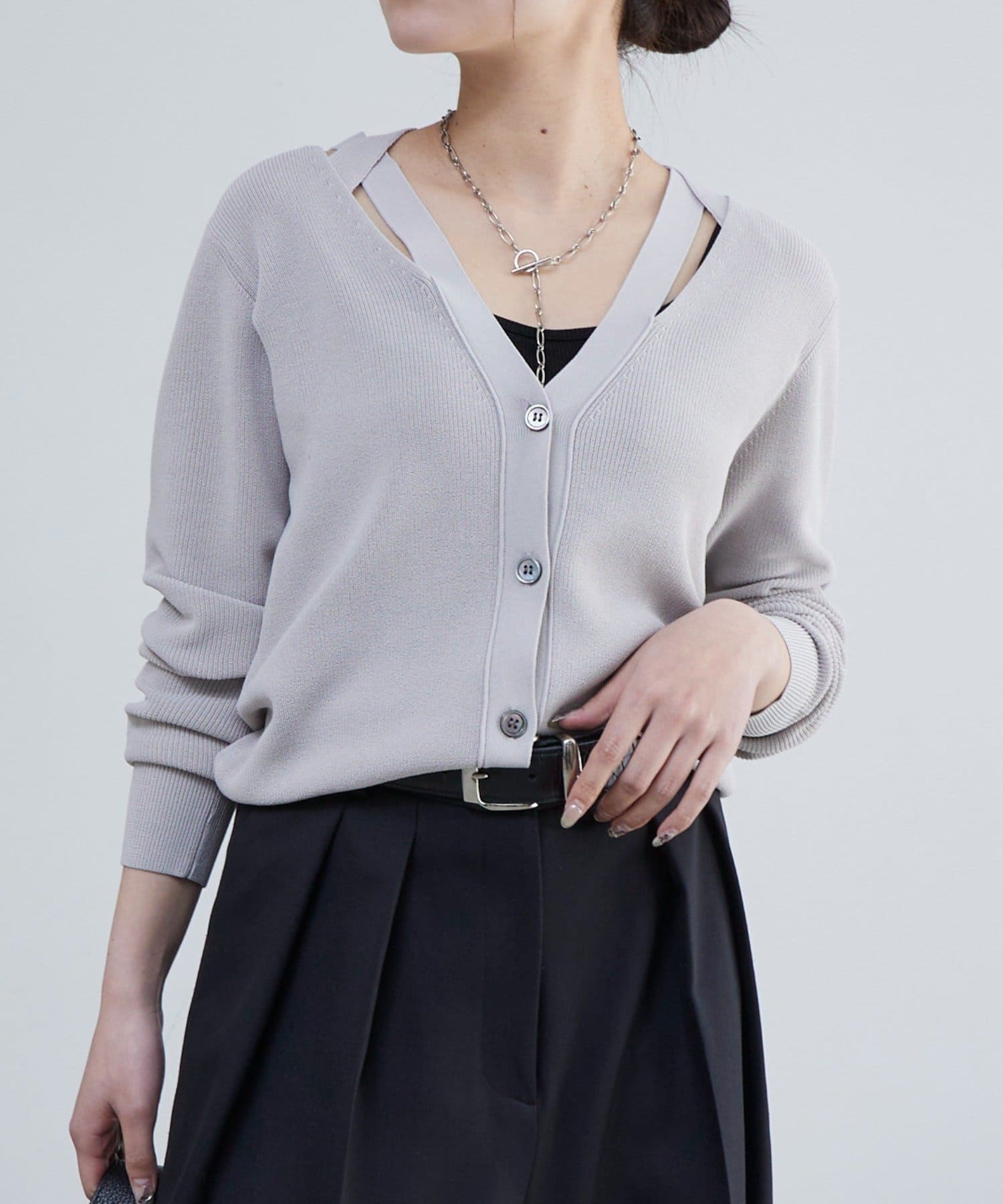 Lui's(ルイス) 襟デザインVカーディガン