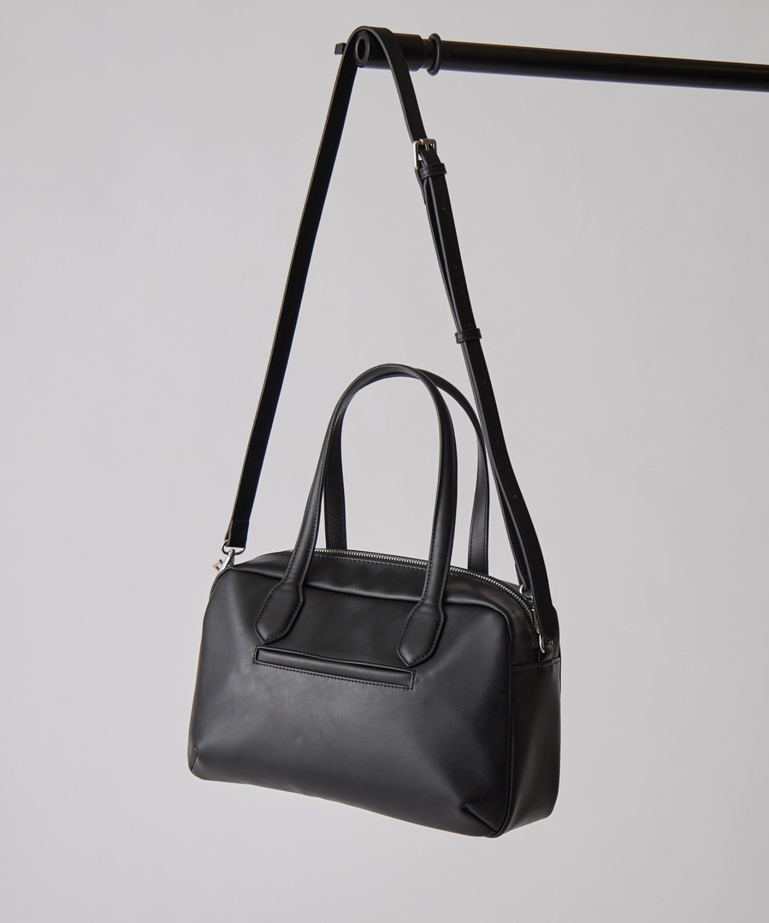 Lui's(ルイス) スムースボストンバッグ