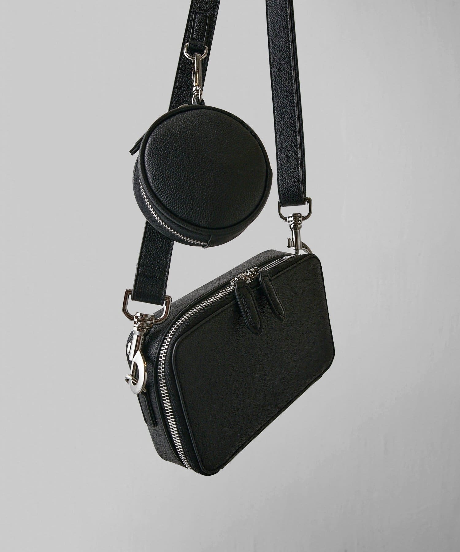 Lui's(ルイス) コンセキュティブスクエアショルダーバッグ