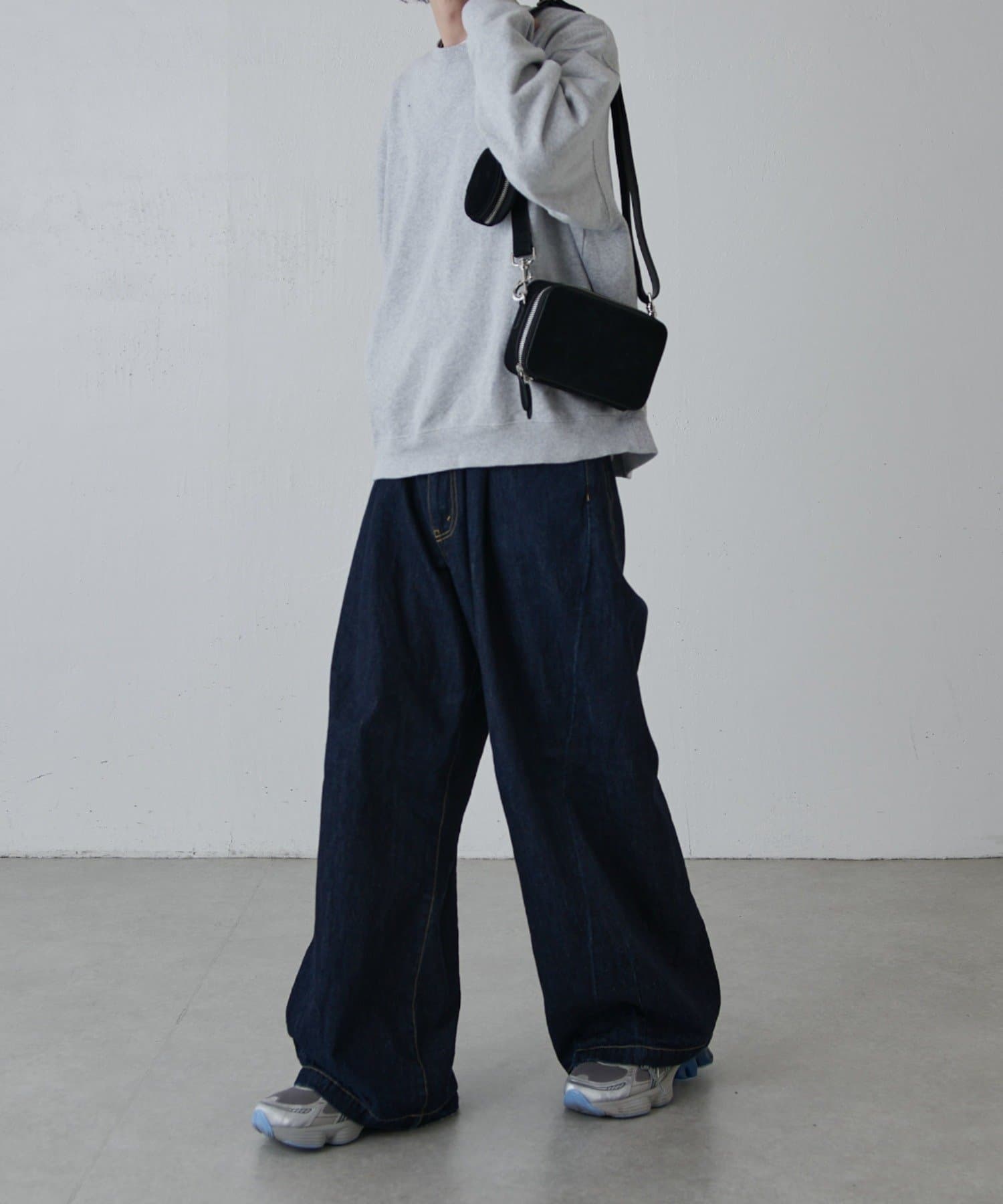 Lui's(ルイス) コンセキュティブスクエアショルダーバッグ