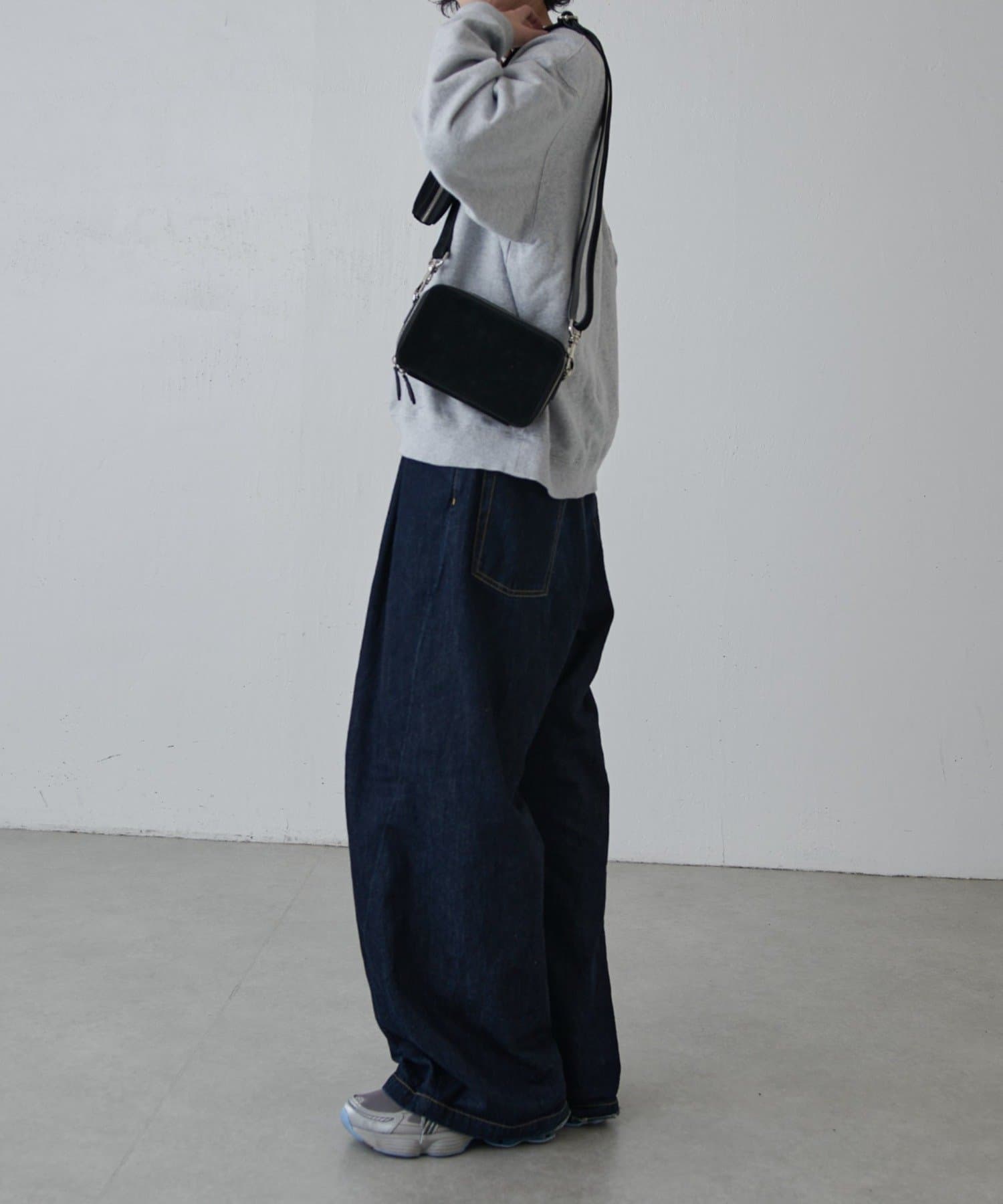 Lui's(ルイス) コンセキュティブスクエアショルダーバッグ