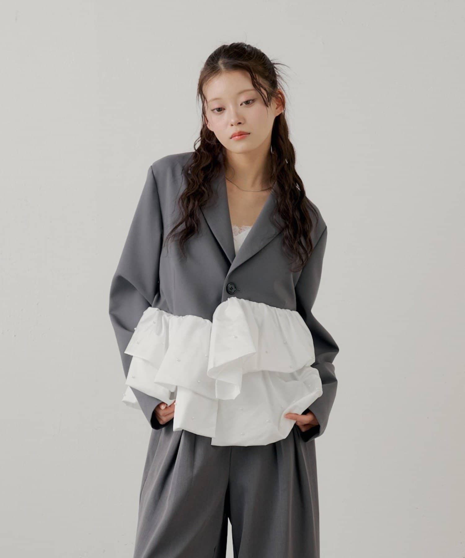 Chico(チコ) 【SALON by Chico】パールペプラムドッキングジャケット