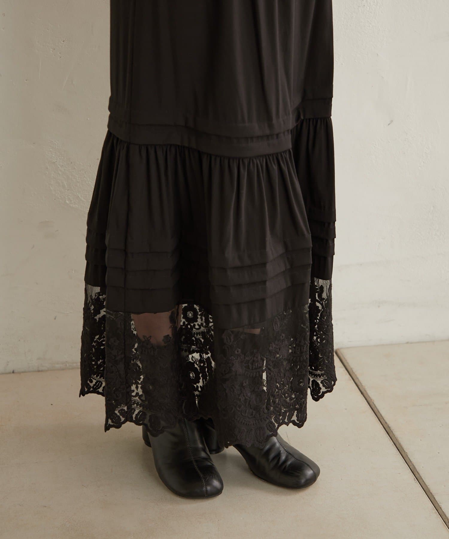 Omekashi(オメカシ) 裾レースティアードスカート