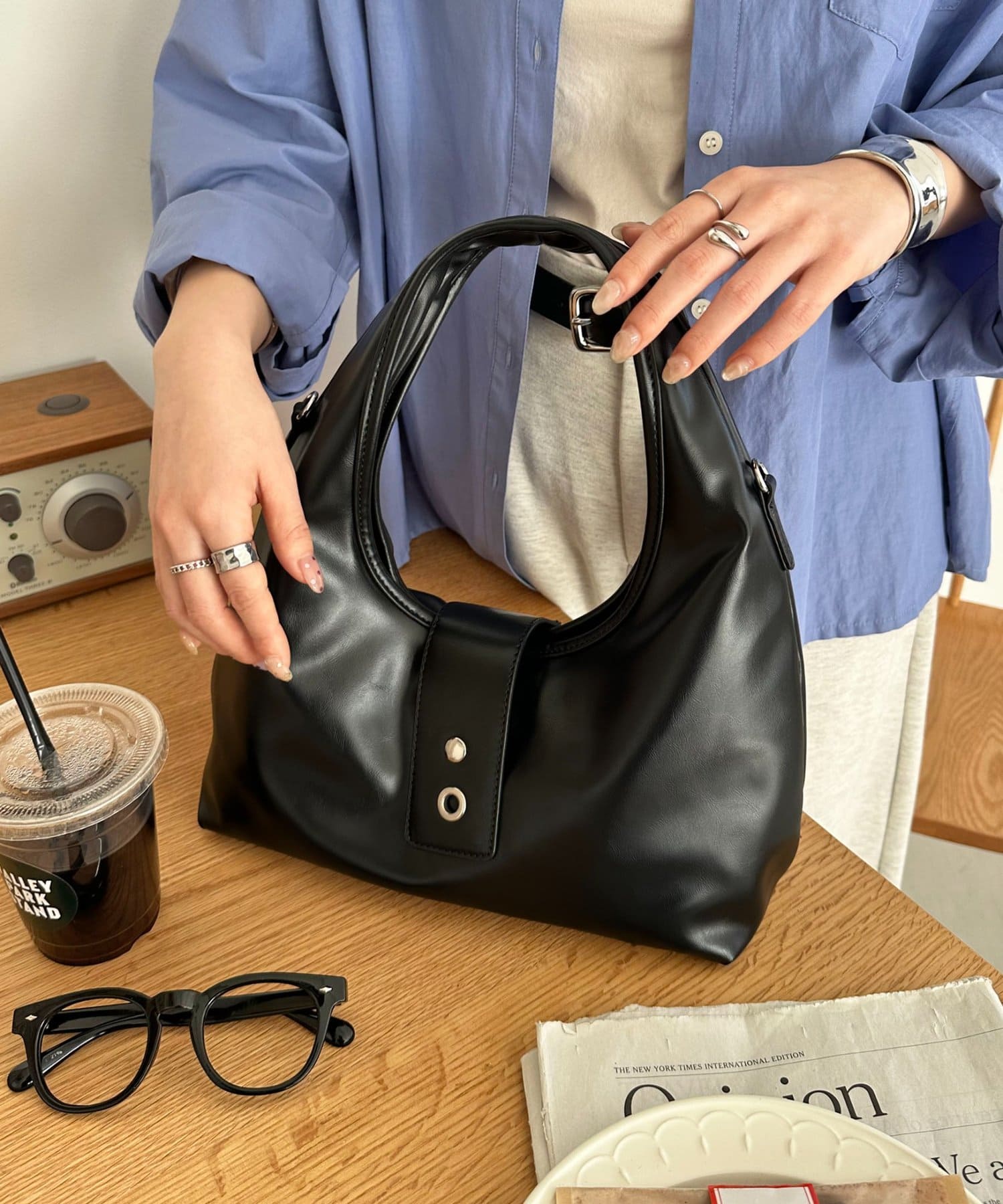 DISCOAT(ディスコート) アイレットベルト使いバッグ