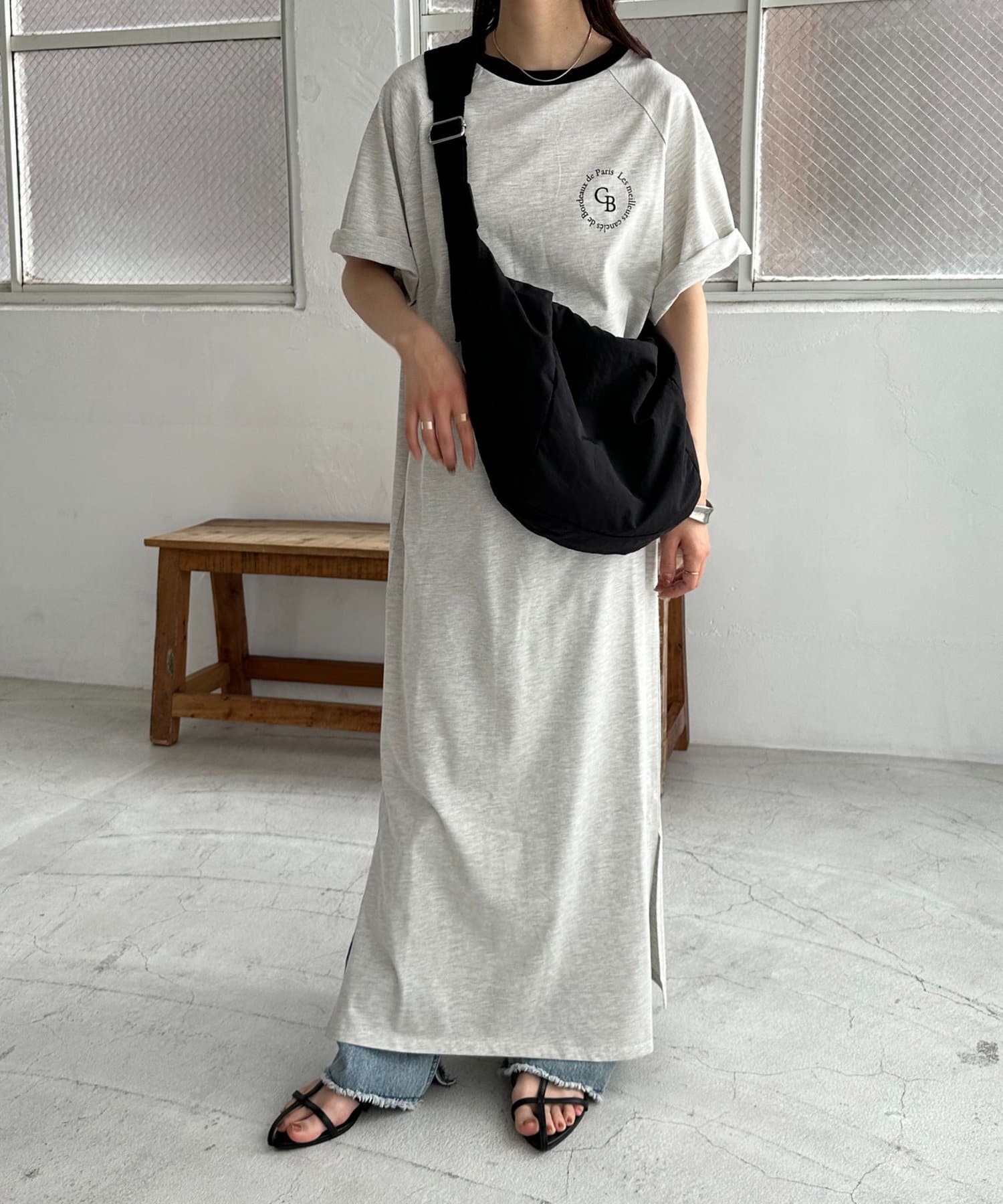 DISCOAT(ディスコート) 【WEB限定】ワンポイントロゴカットワンピース