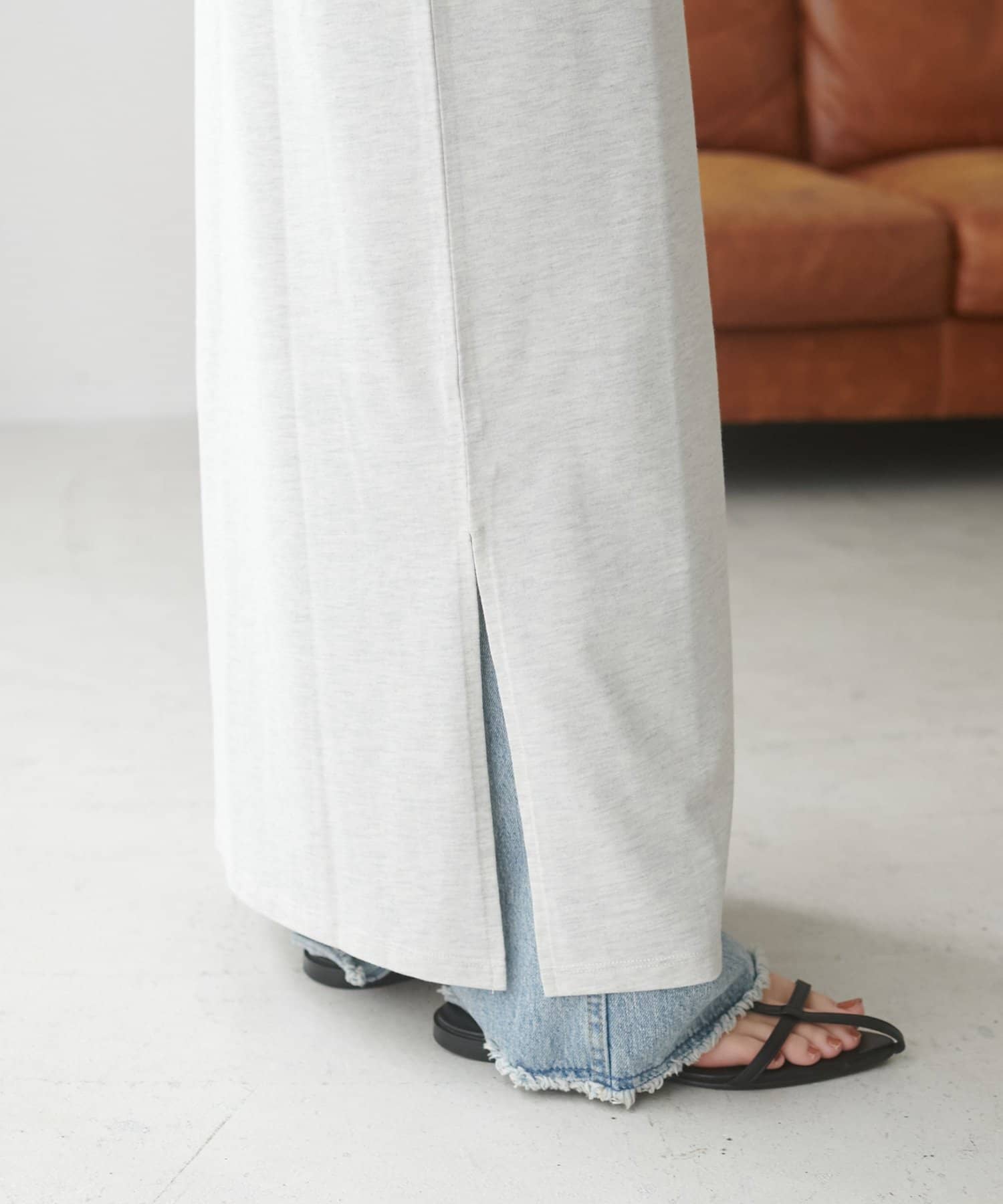 DISCOAT(ディスコート) 【WEB限定】ワンポイントロゴカットワンピース