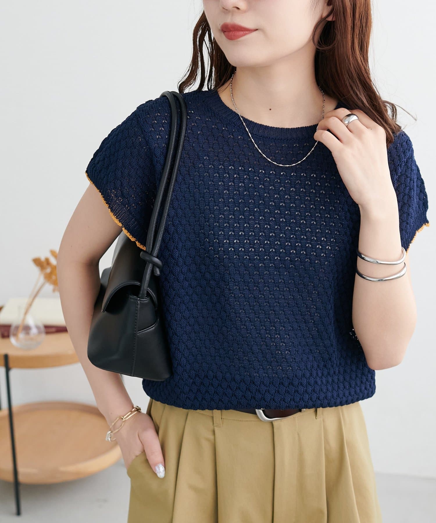 DISCOAT(ディスコート) 【WEB限定】袖配色スカラップポコポコフレンチニット