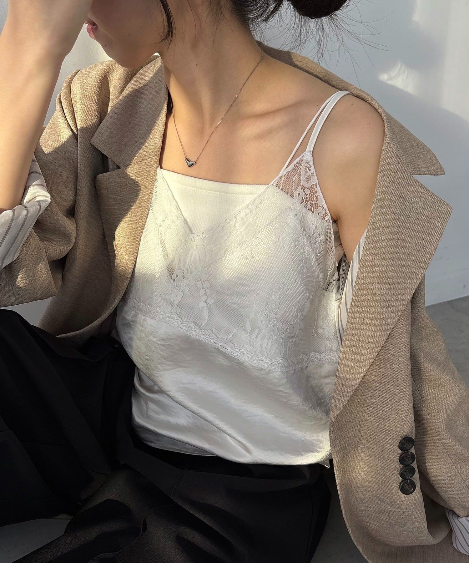 CAPRICIEUX LE'MAGE(カプリシュレマージュ) 〈C.L〉ヴィンテージサテンレースキャミ