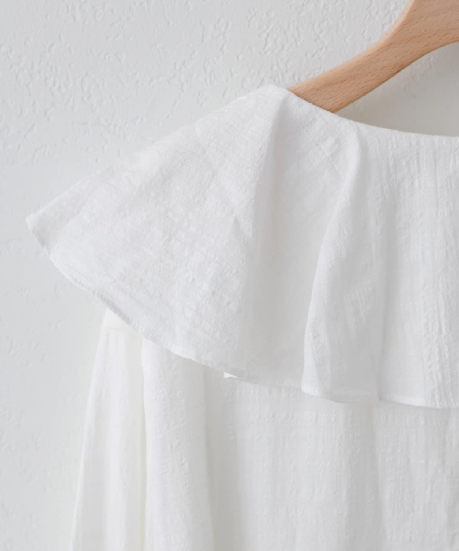 DISCOAT(ディスコート) 【WEB限定】チェックフリルブラウス