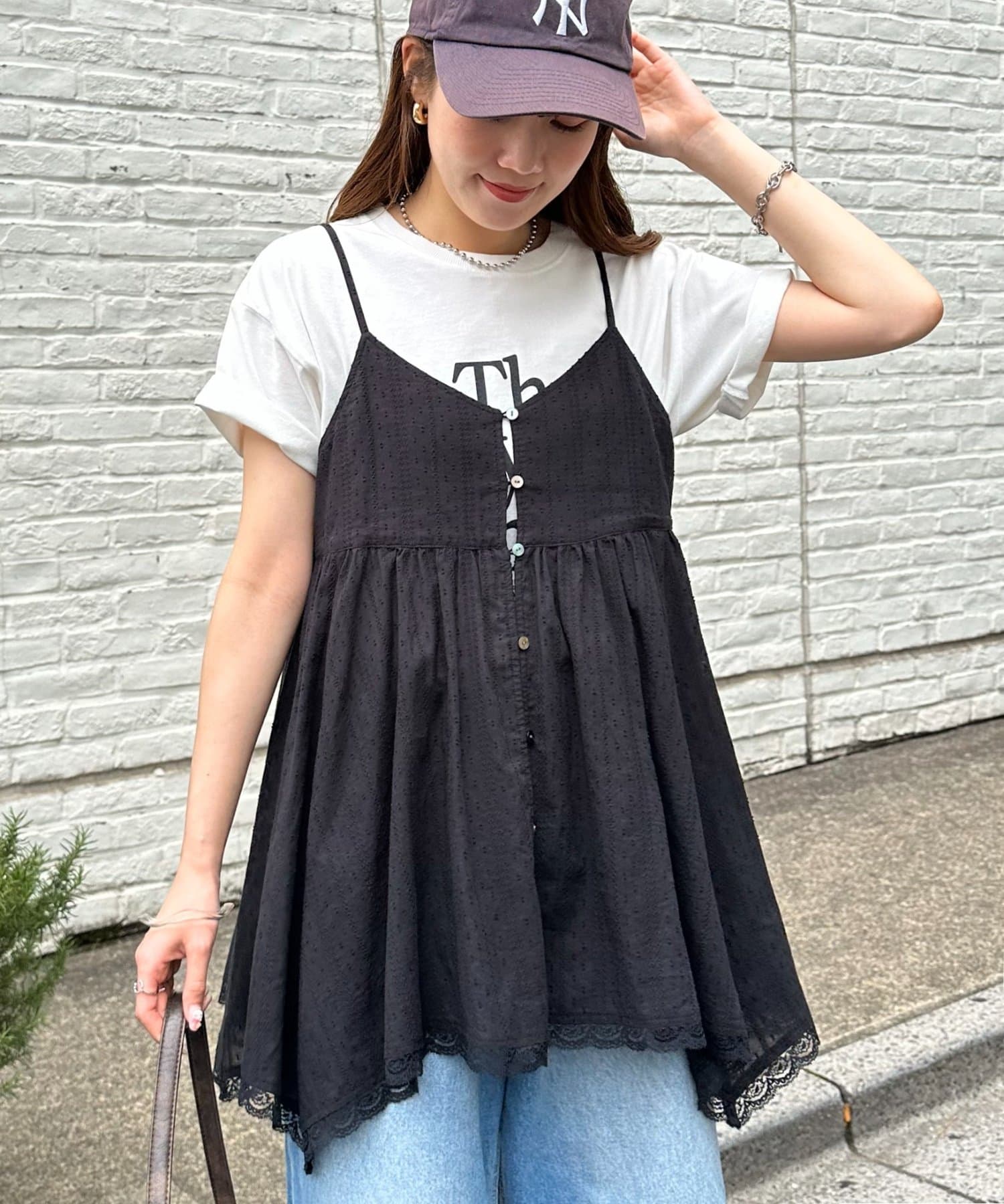 DISCOAT(ディスコート) 【WEB限定】アシメヘムレースキャミチュニック