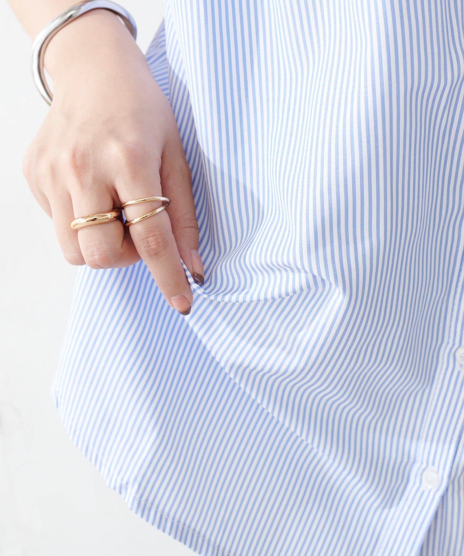 DISCOAT(ディスコート) 【WEB限定】フリルノースリブラウス