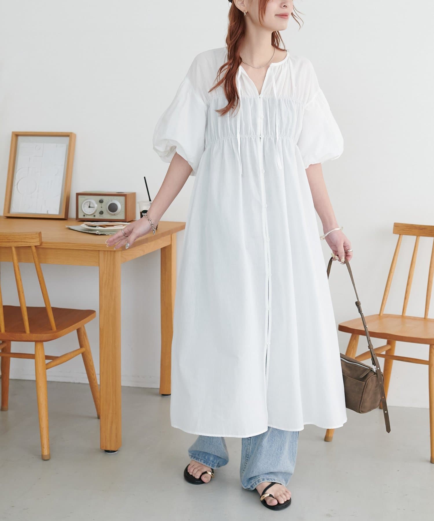 DISCOAT(ディスコート) 【WEB限定】前開きシャーリングシアーワンピース