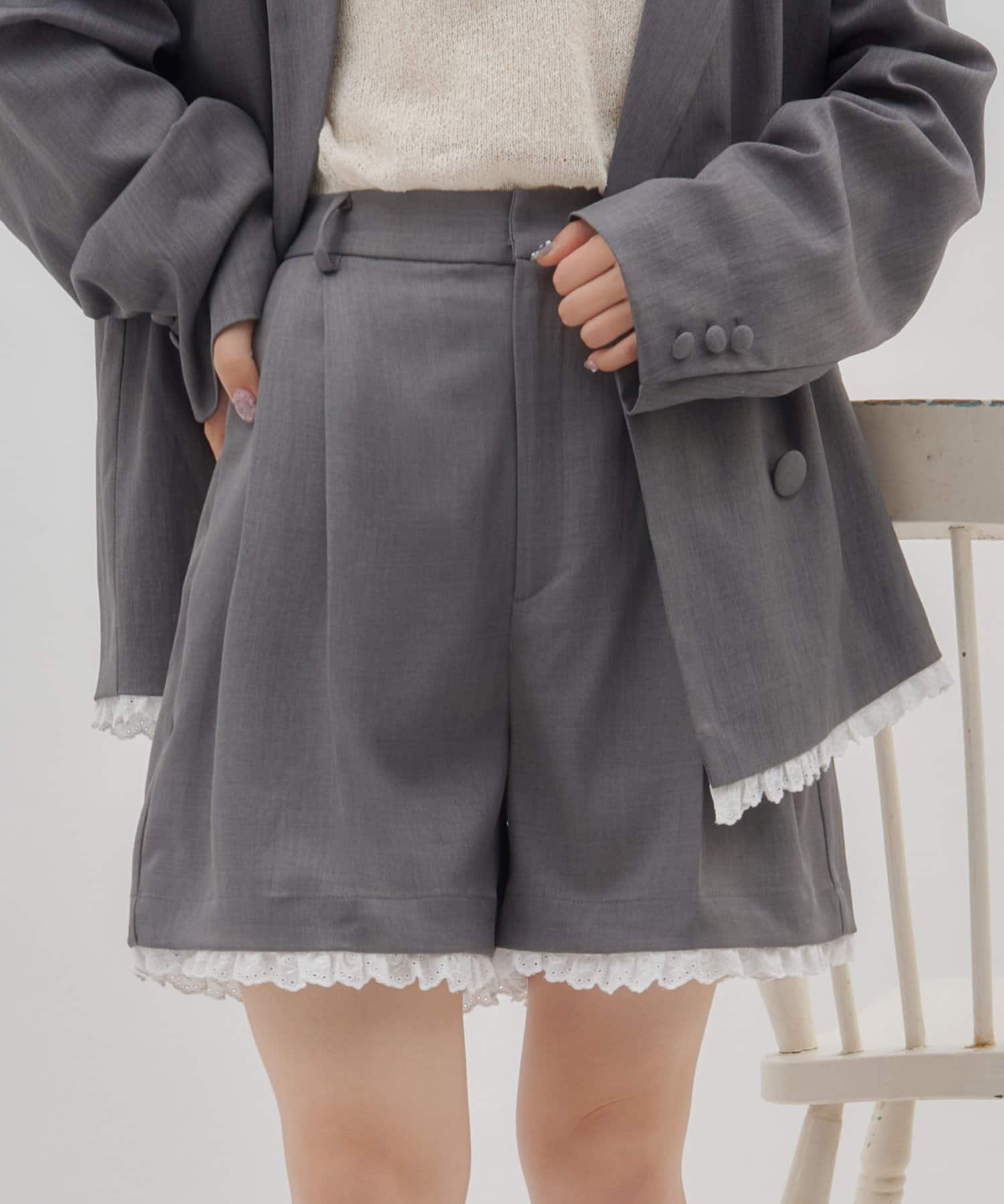 DISCOAT(ディスコート) 【umm./セットアップ対応】裾レースショートパンツ