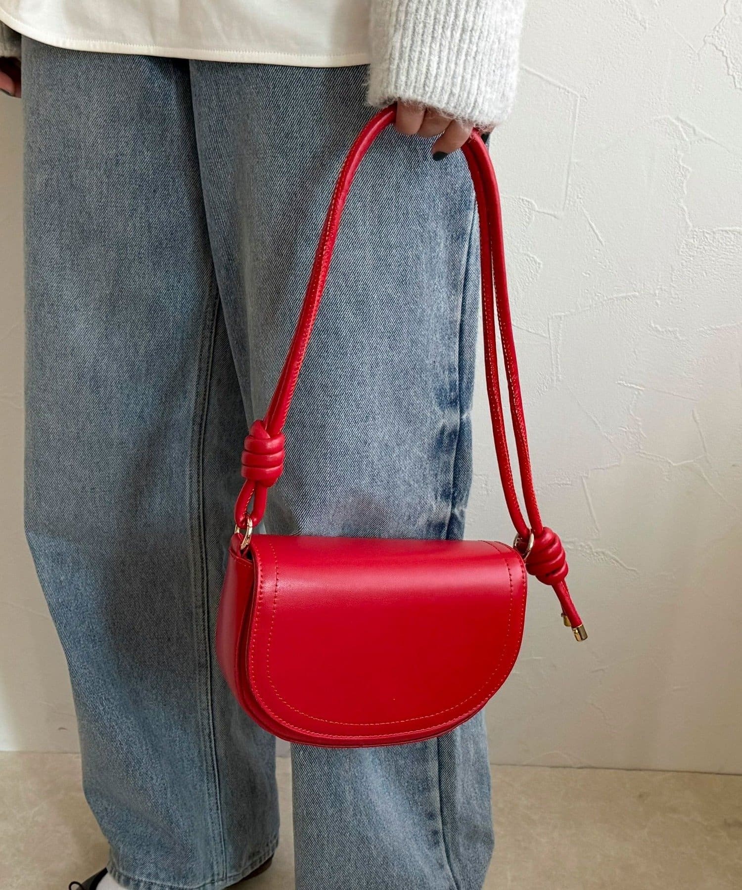 FREDY & GLOSTER(フレディ アンド グロスター) フラップラウンドポシェット