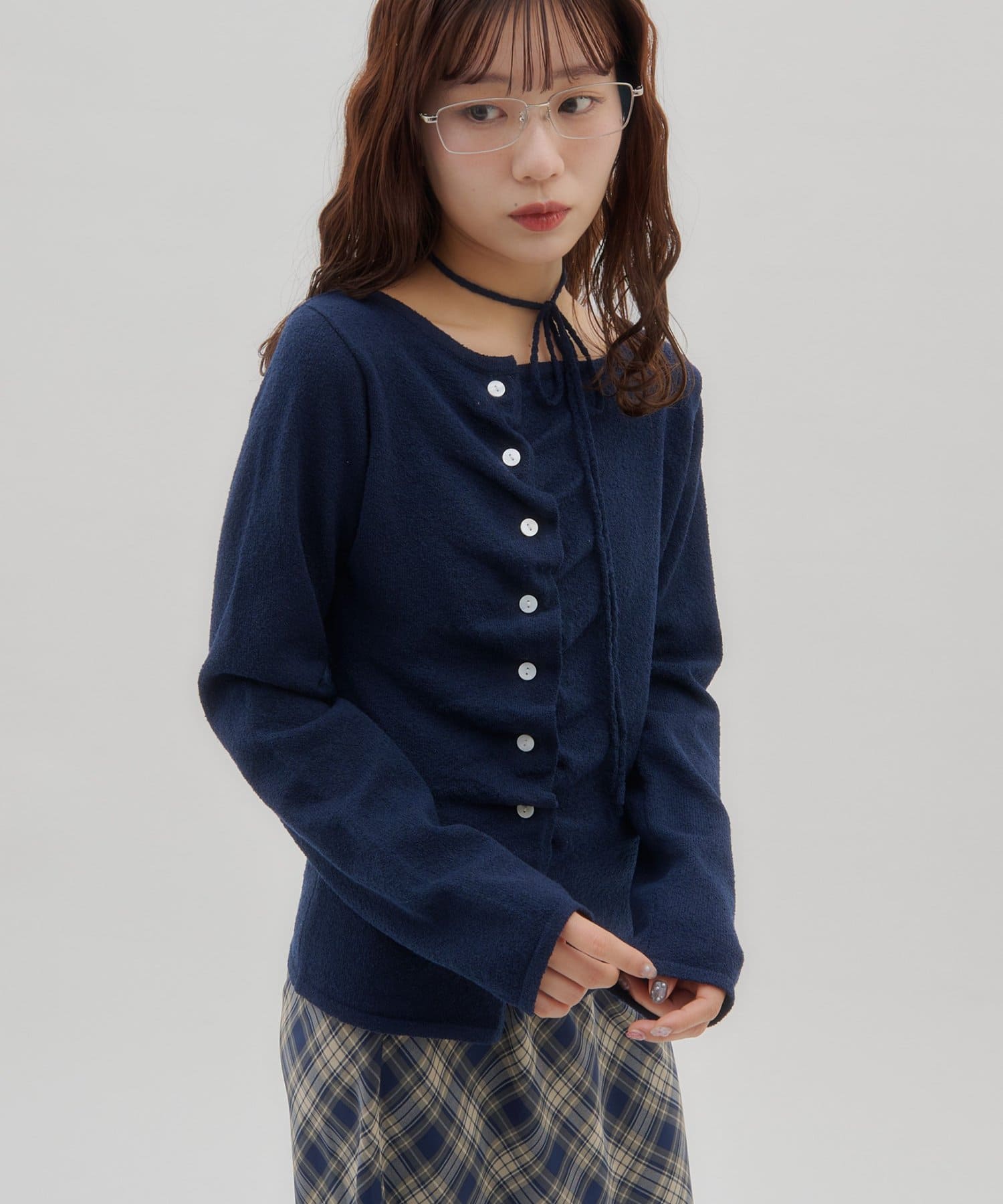 DISCOAT(ディスコート) 【SS先行予約/umm．】チョーカー付きドレープデザインカーデ