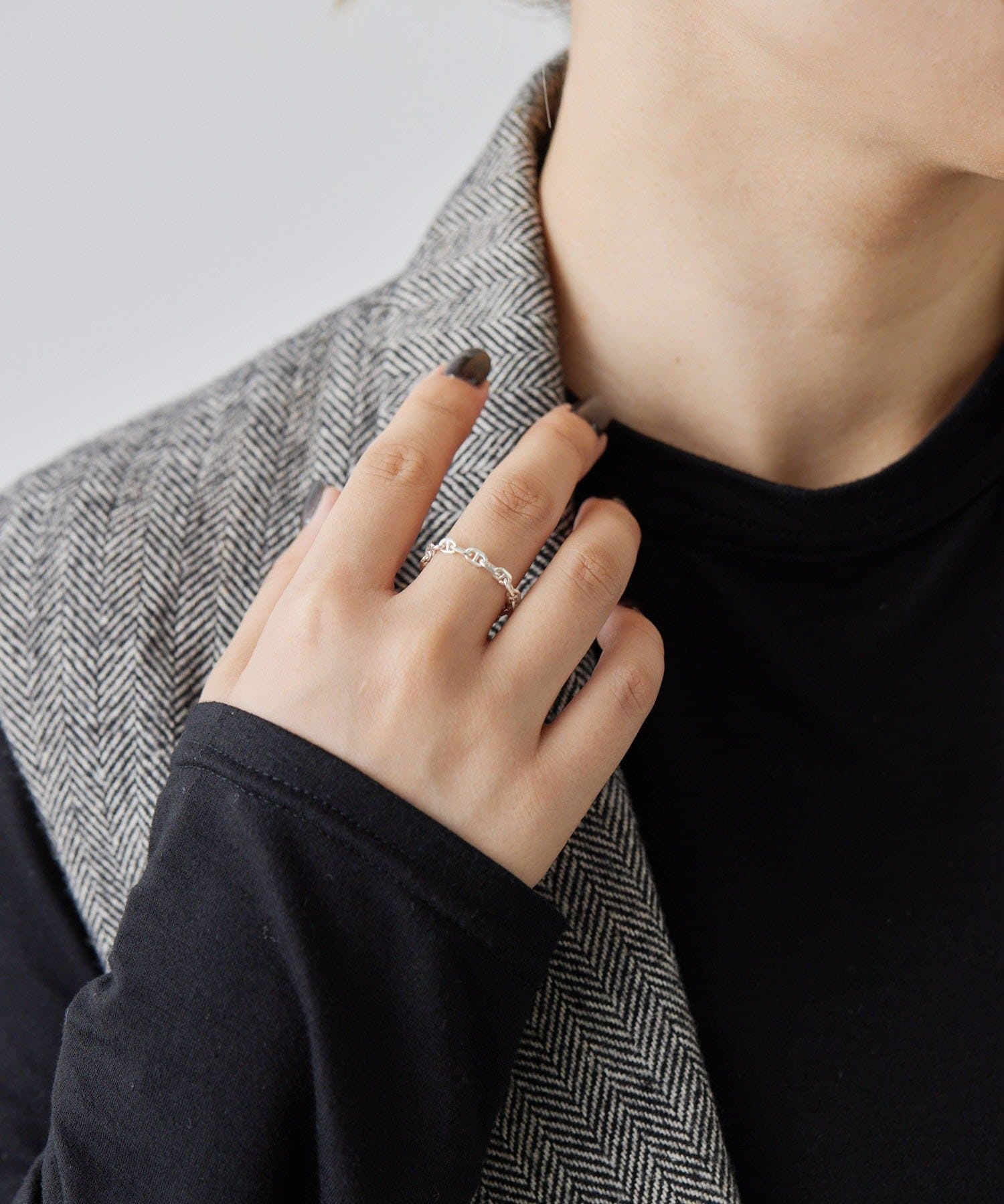 ear PAPILLONNER(イア パピヨネ) 《スターリングシルバー使用》アンカーチェーンリング