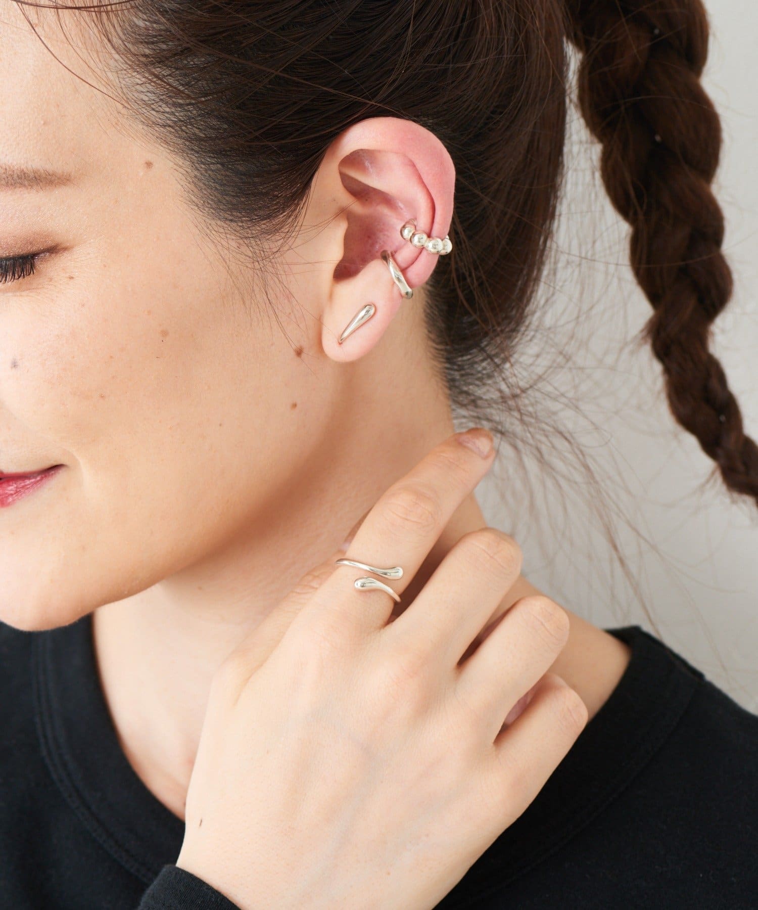 ear PAPILLONNER(イア パピヨネ) 《スターリングシルバー使用》プチ涙ピアス