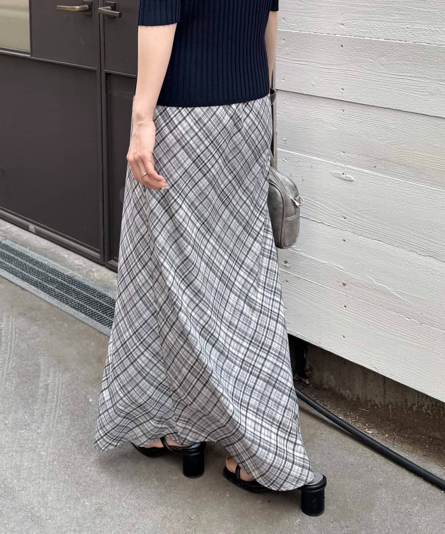 DISCOAT(ディスコート) 【umm.】WEB限定チェックフレアスカート