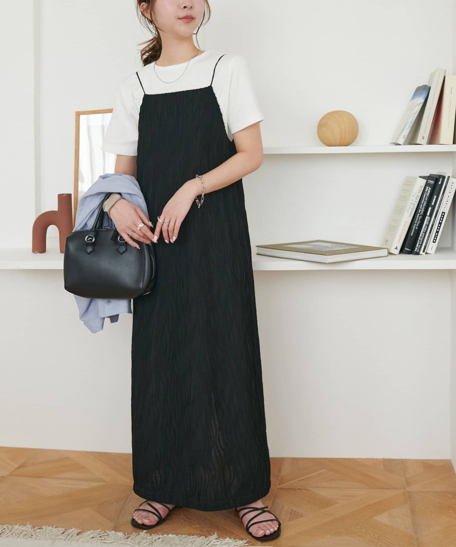 DISCOAT(ディスコート) 【WEB限定】立体ジャガードキャミワンピース