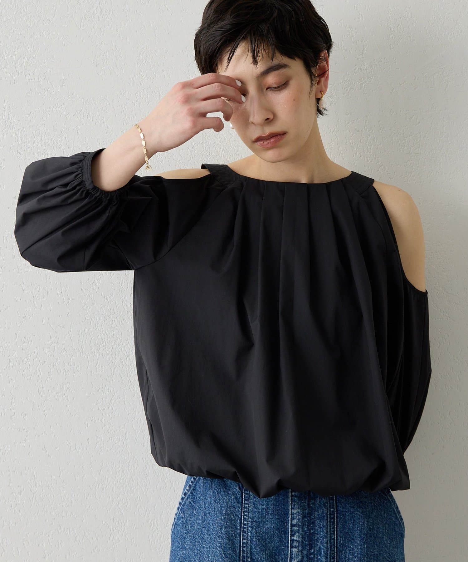 Whim Gazette(ウィム ガゼット) 【THE PAUSE】オープンショルダーブラウス