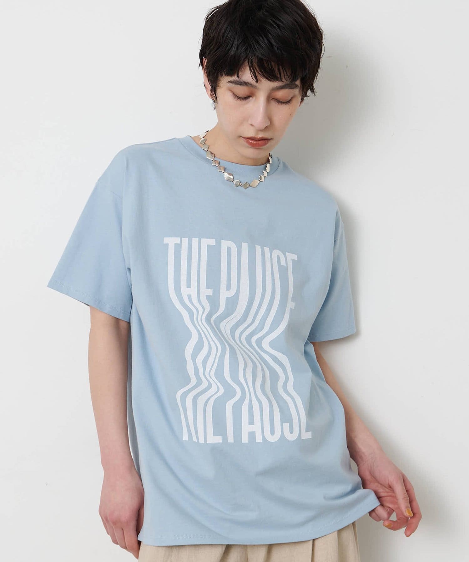 Whim Gazette(ウィム ガゼット) ＜3/19インスタLIVEご紹介アイテム＞【THE PAUSE】ウィーグルロゴTEE