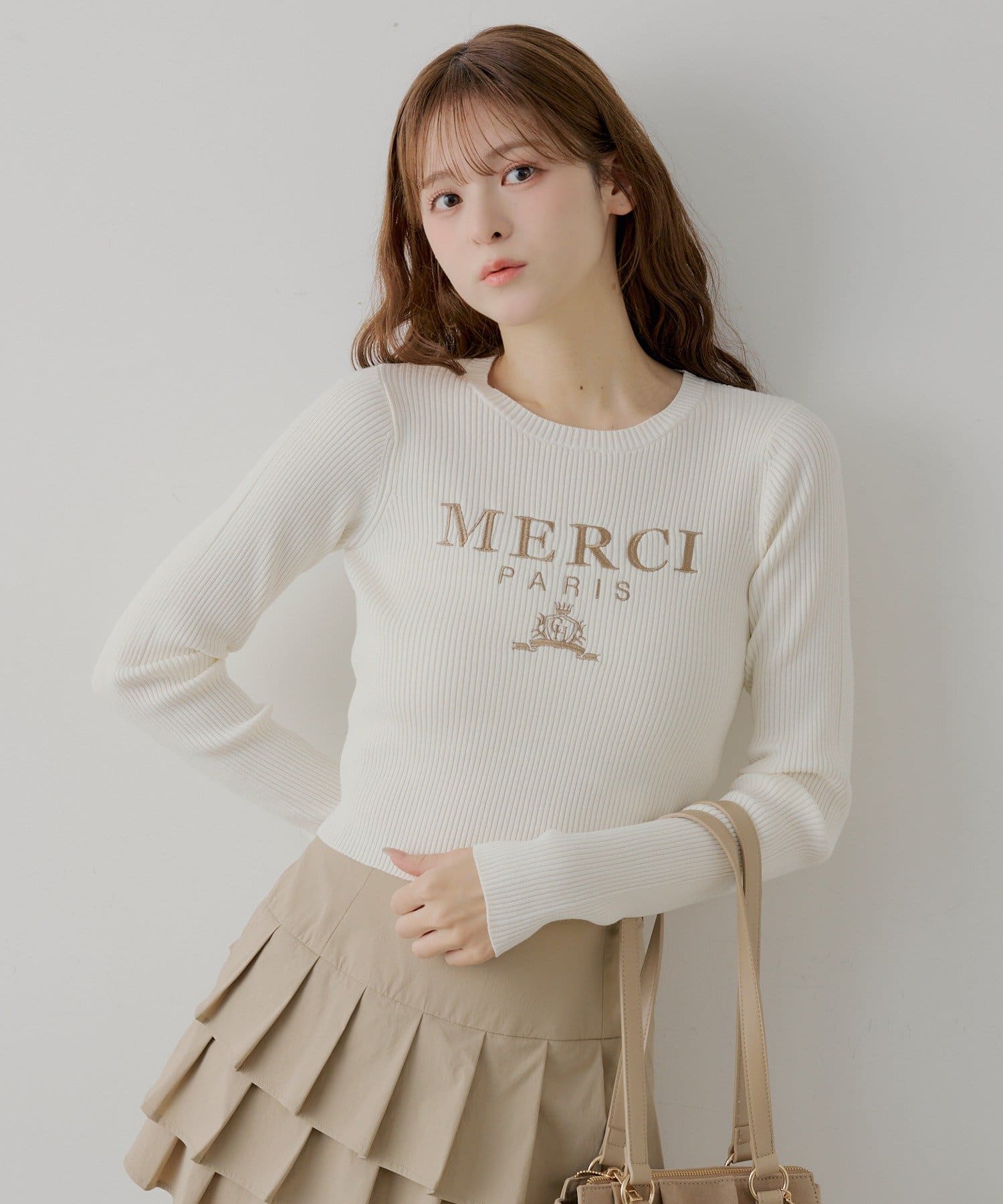 Chico(チコ) ロゴ刺繍リブニット