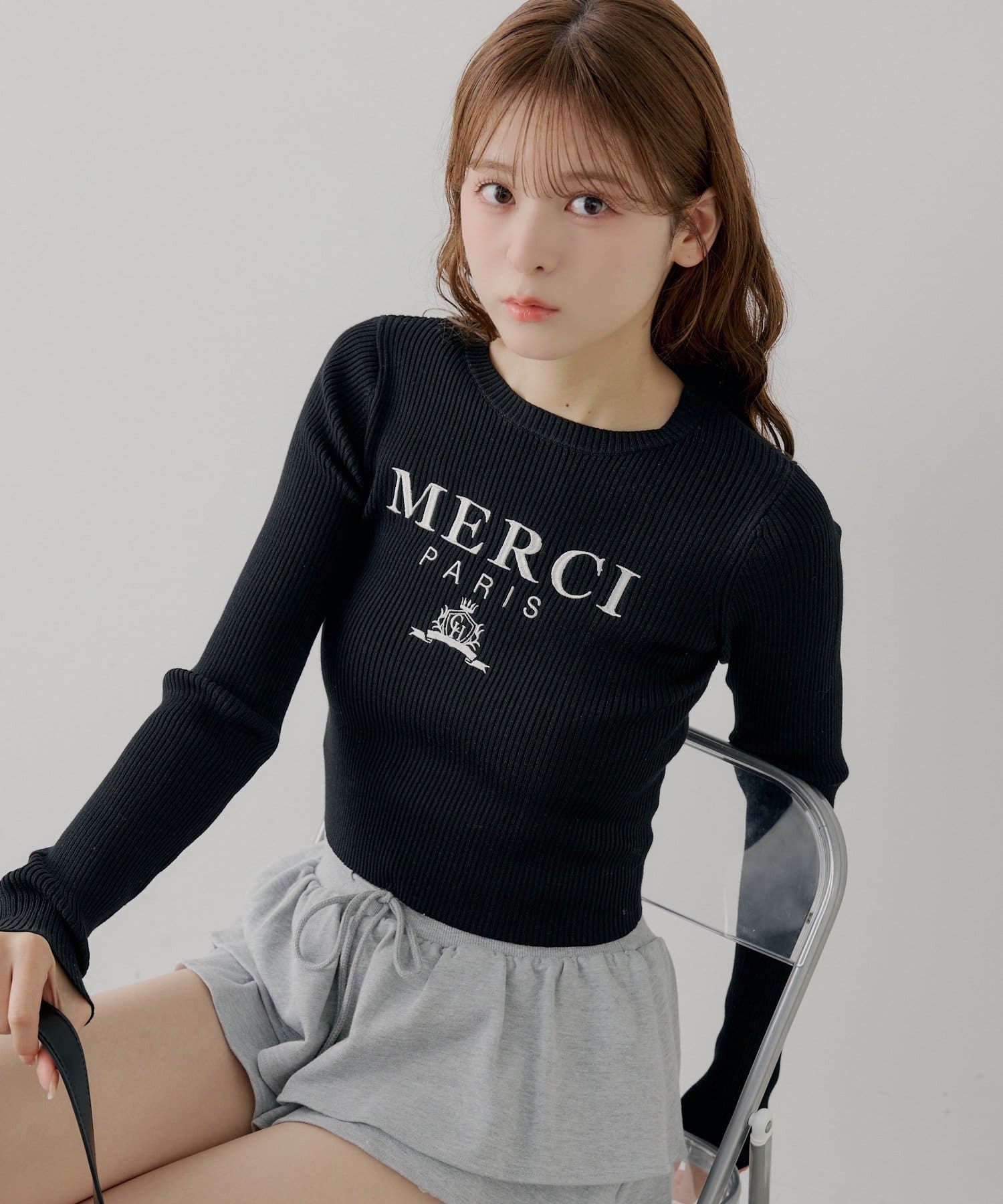 Chico(チコ) ロゴ刺繍リブニット