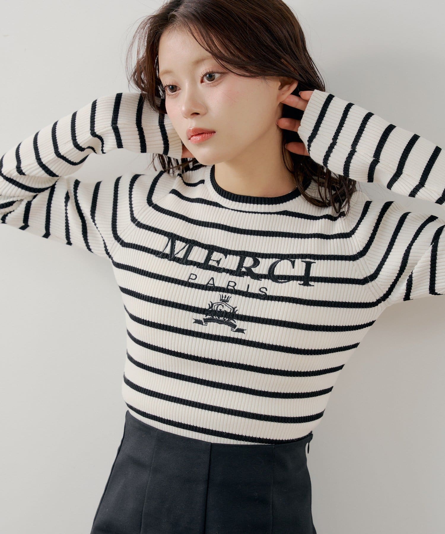 Chico(チコ) 【新色追加】ロゴ刺繍リブニット