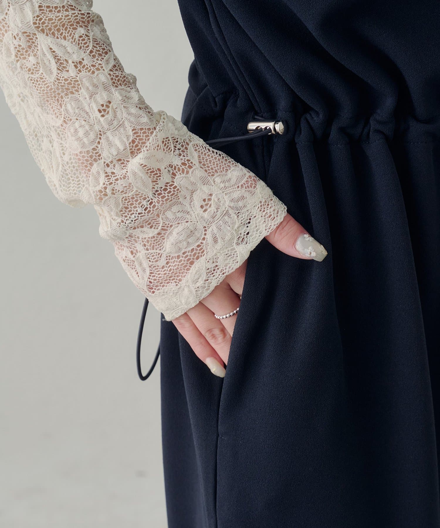 DISCOAT(ディスコート) 【Noka】ドロスト使いサロペット