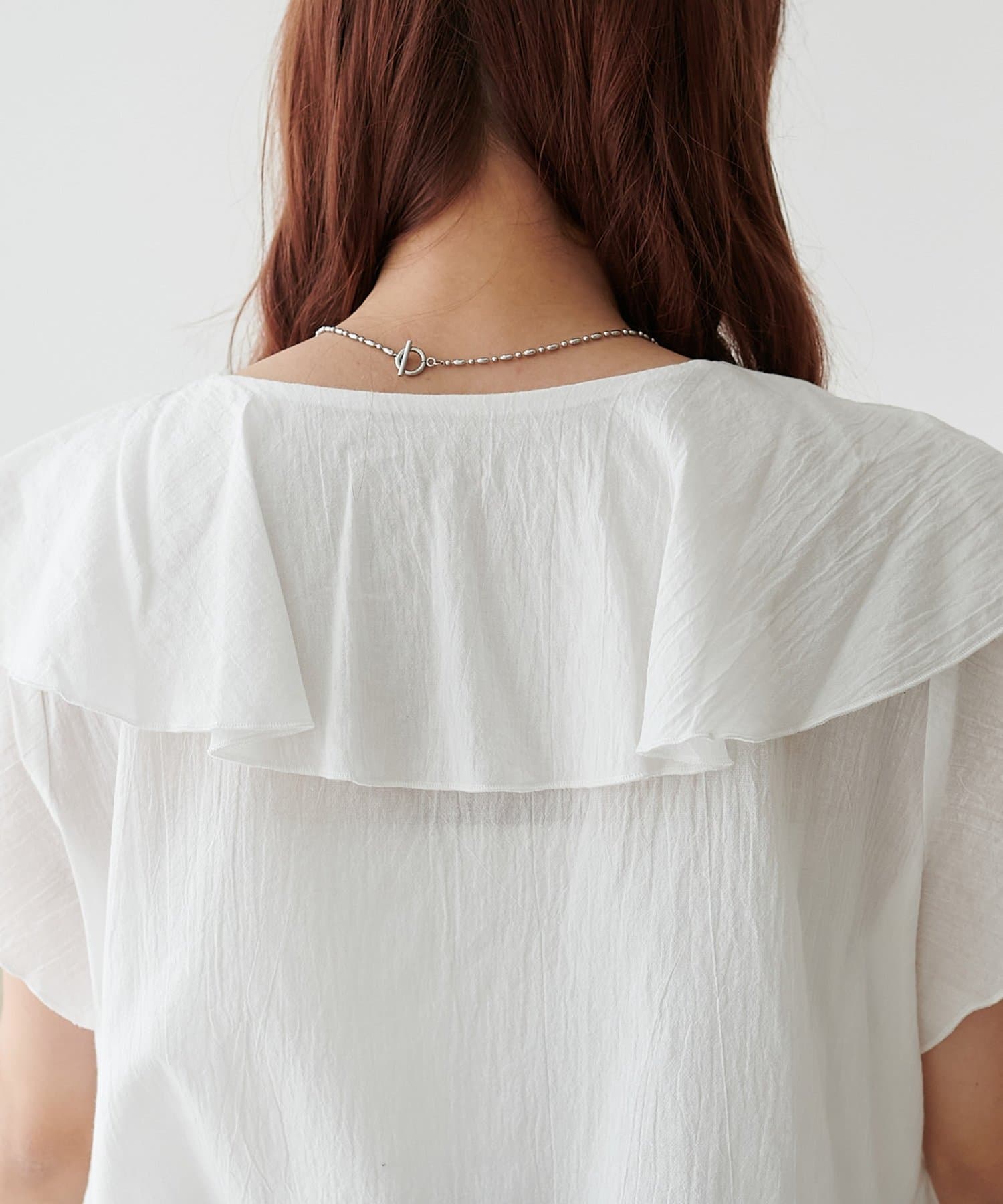 DISCOAT(ディスコート) 【WEB限定/軽い着心地◎/二の腕カバー】フリルブラウス