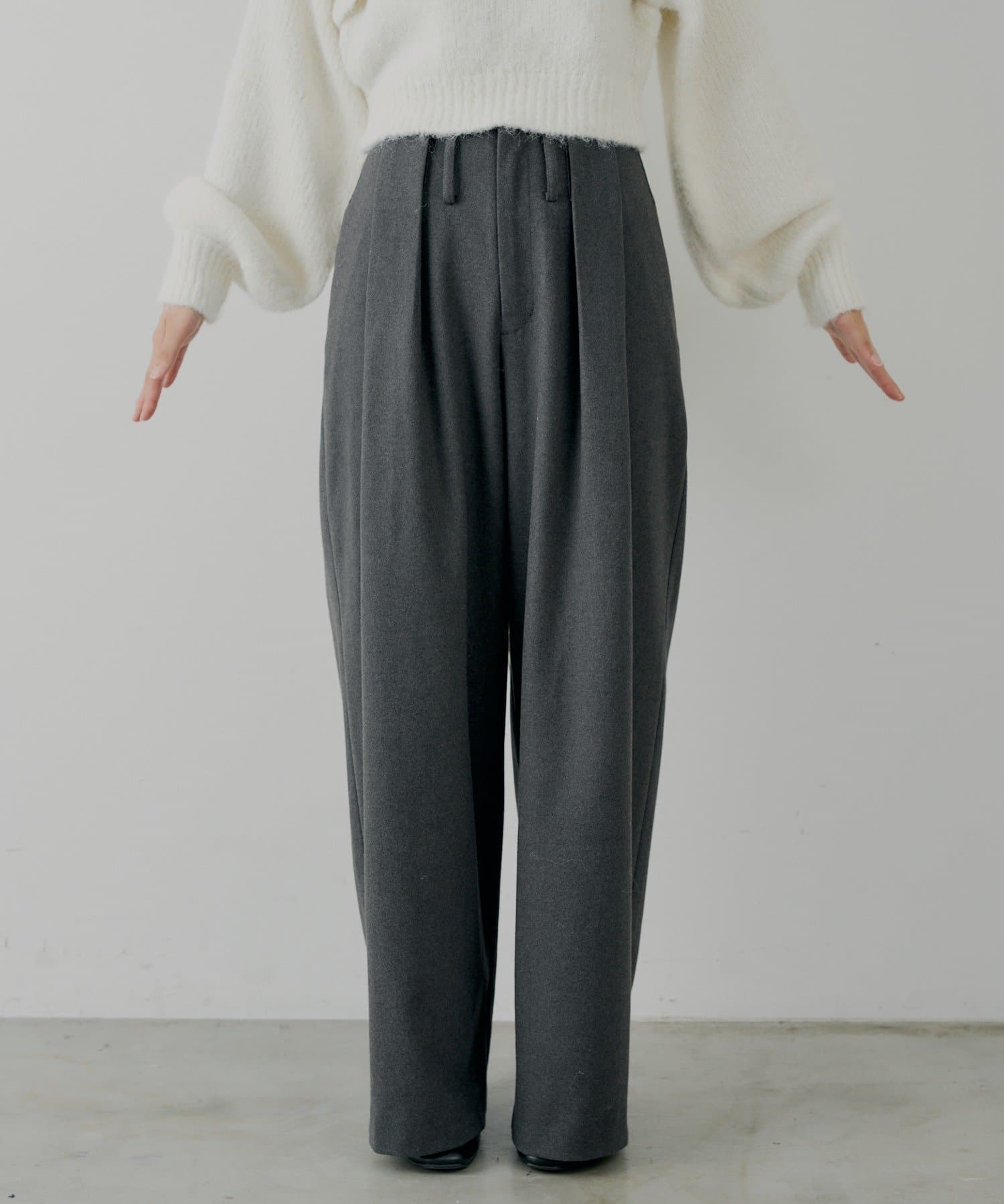 OUTLET(アウトレット) 【Chico】スカーフベルト付きダブルタックウールスラックス