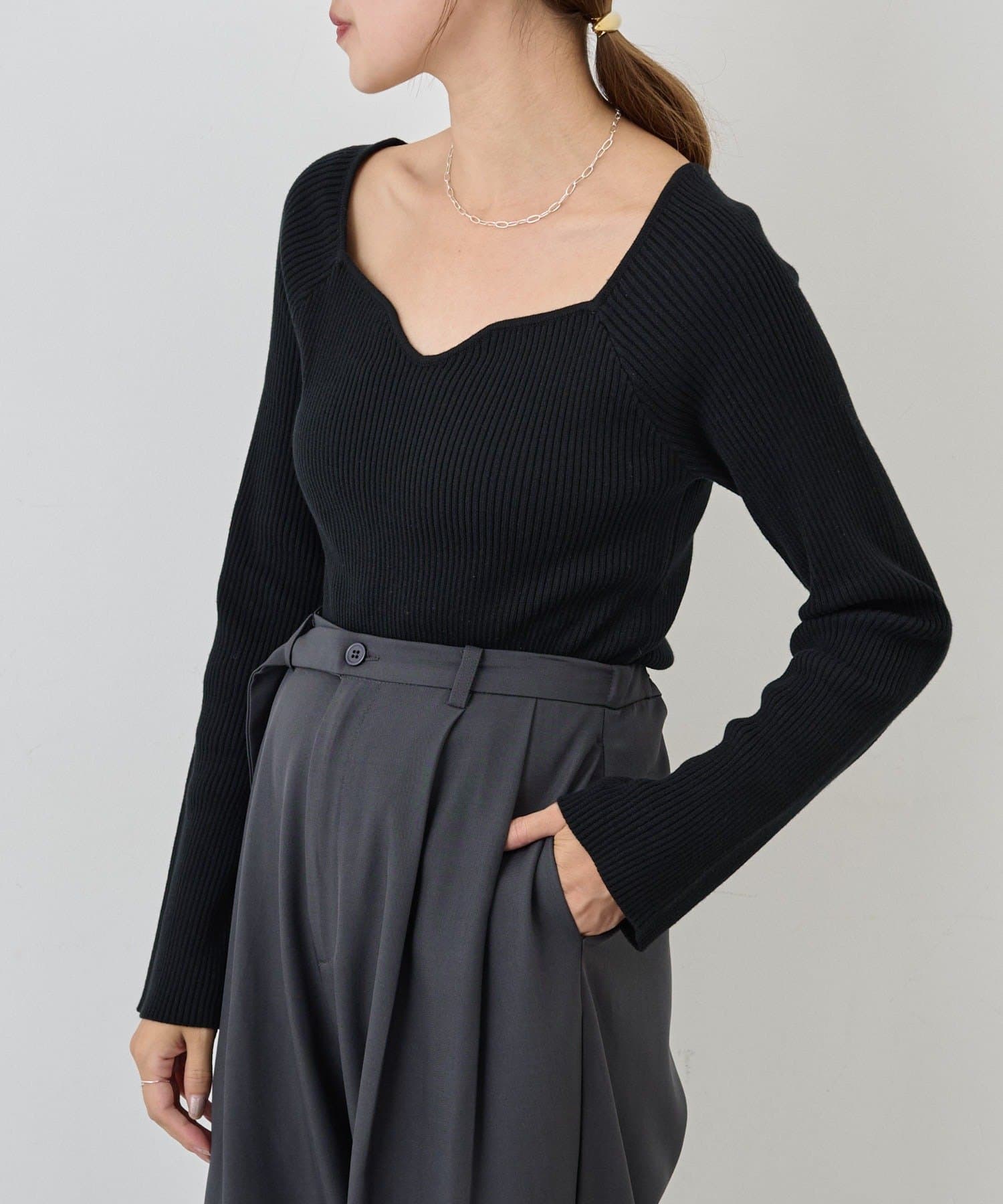 OUTLET(アウトレット) 【SHENERY】デコルテデザインネックニット