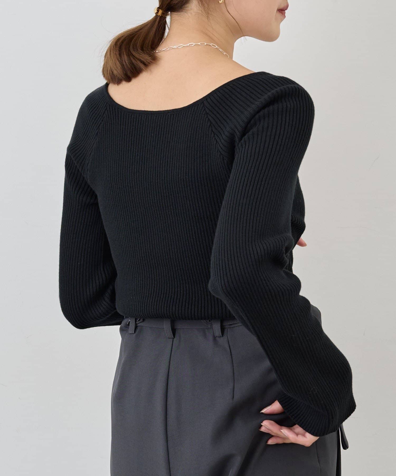 OUTLET(アウトレット) 【SHENERY】デコルテデザインネックニット