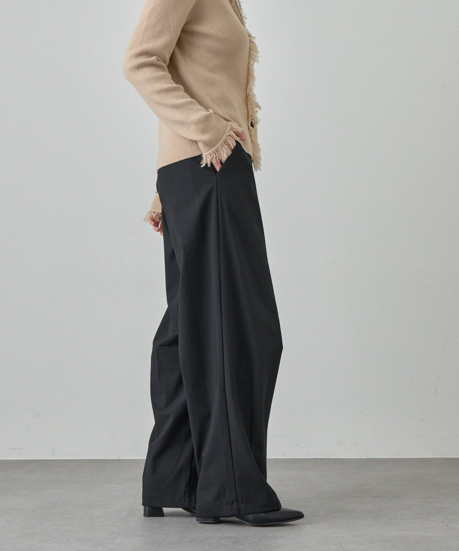 OUTLET(アウトレット) 【SHENERY】カーブスラックス