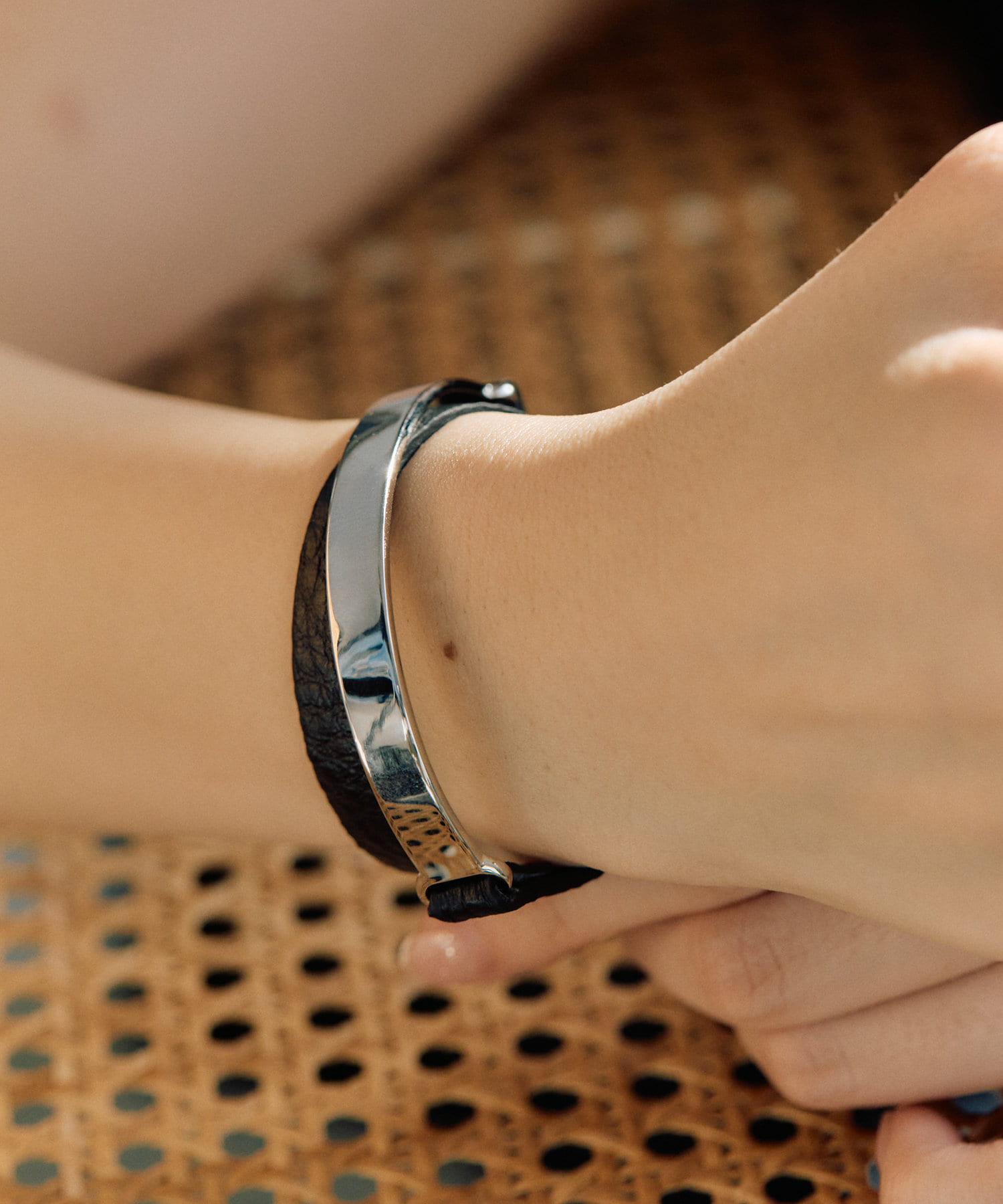 OUTLET(アウトレット) 【ear PAPILLONNER】ダブルラップレザーブレスレット