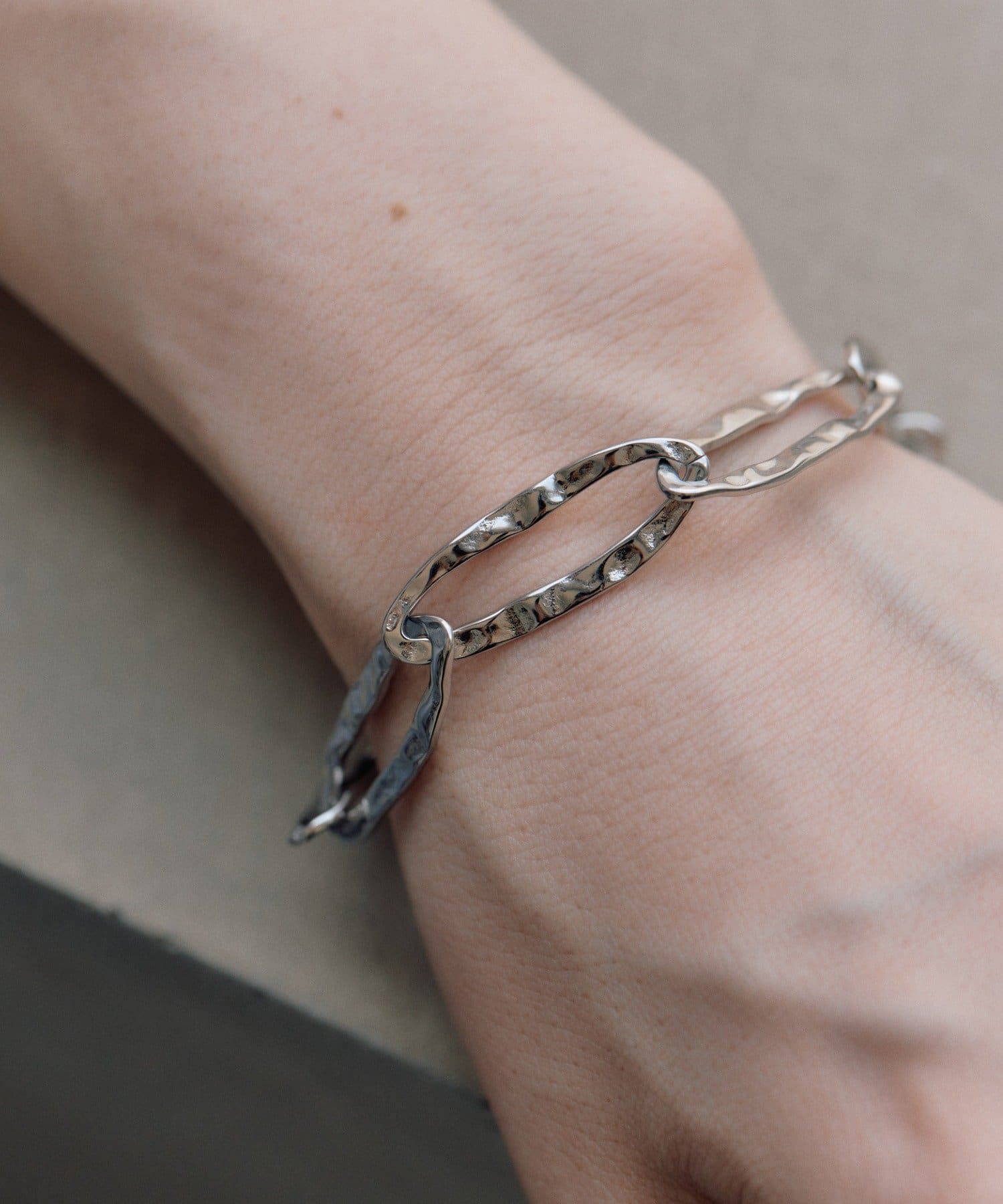 OUTLET(アウトレット) 【ear PAPILLONNER】テクスチャーBIGチェーンブレスレット