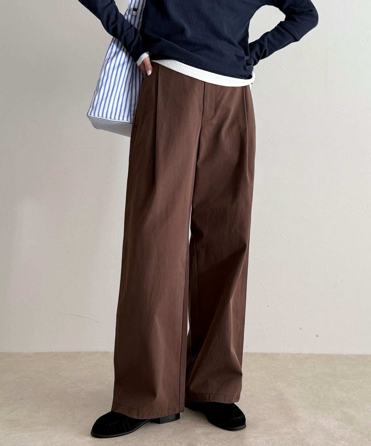 FREDY & GLOSTER(フレディ アンド グロスター) チノタックパンツ