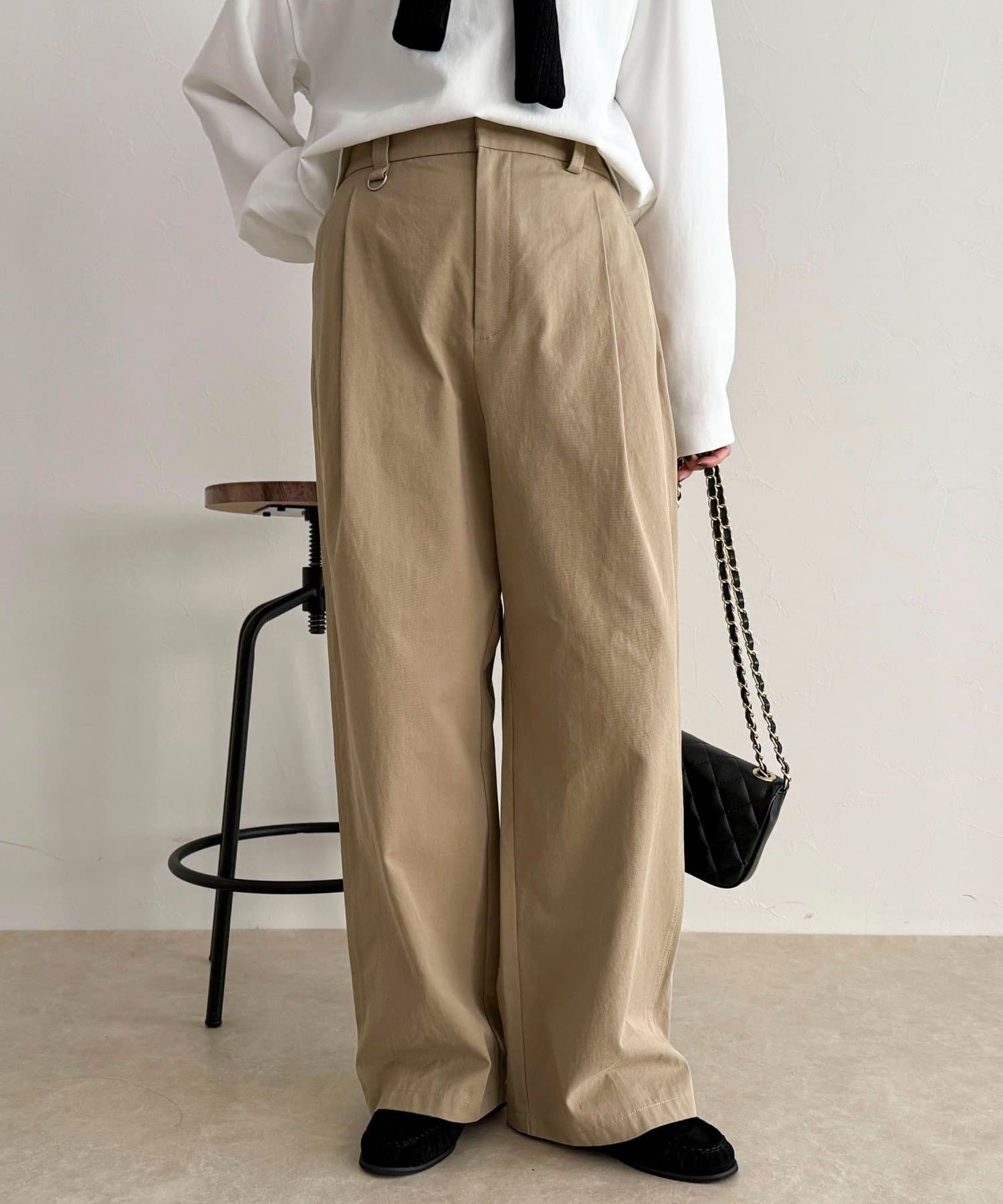 FREDY & GLOSTER(フレディ アンド グロスター) チノタックパンツ