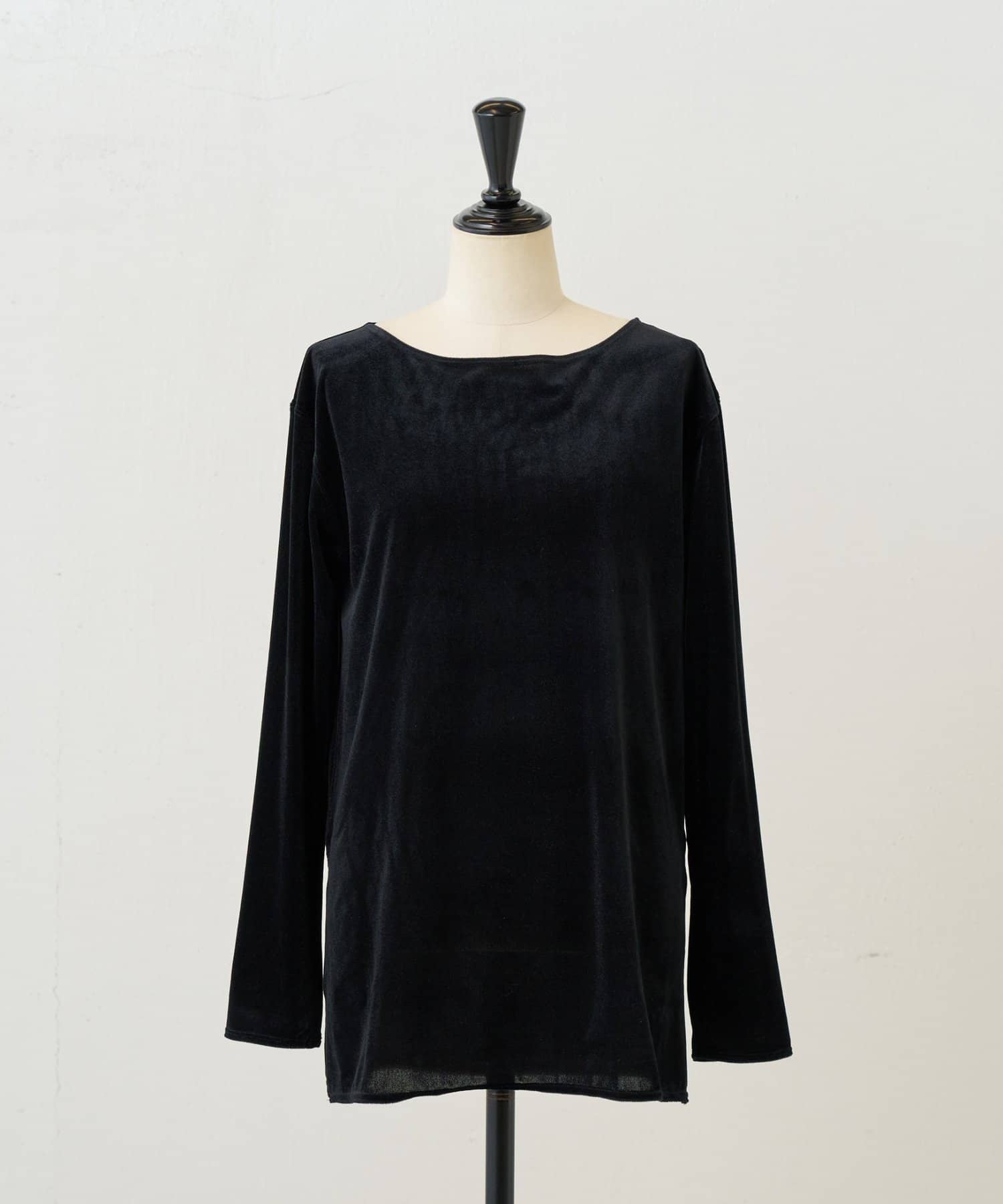 BEARDSLEY(ビアズリー) スリットベロアプルオーバー