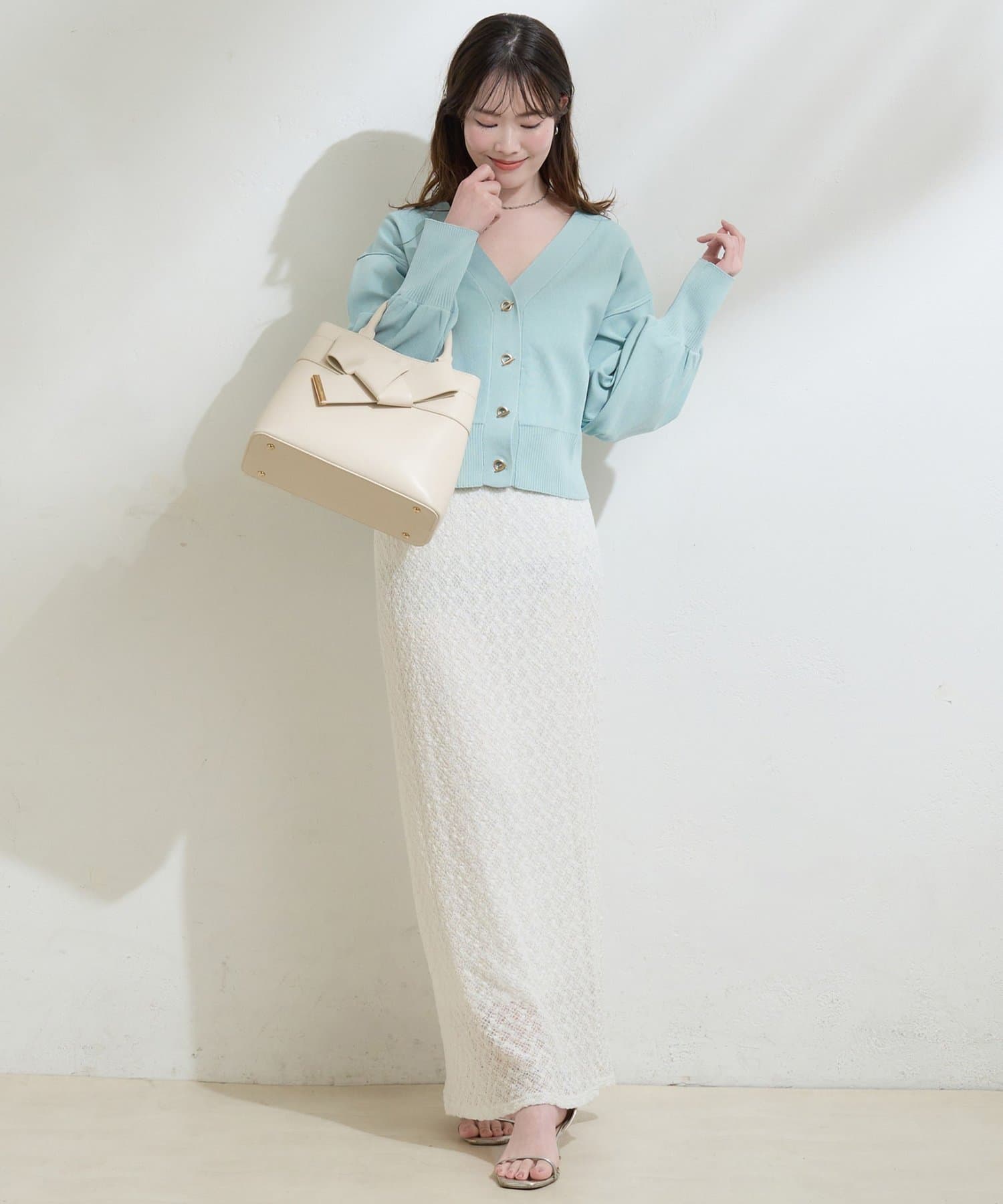 natural couture(ナチュラルクチュール) プチプラハトメバー釦カーデ