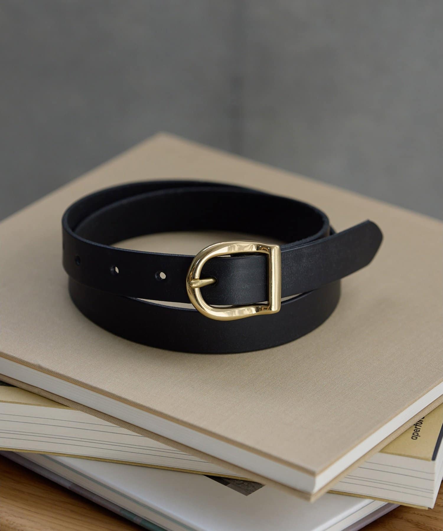 Whim Gazette(ウィム ガゼット) 【THE PAUSE】ホースシューベルト