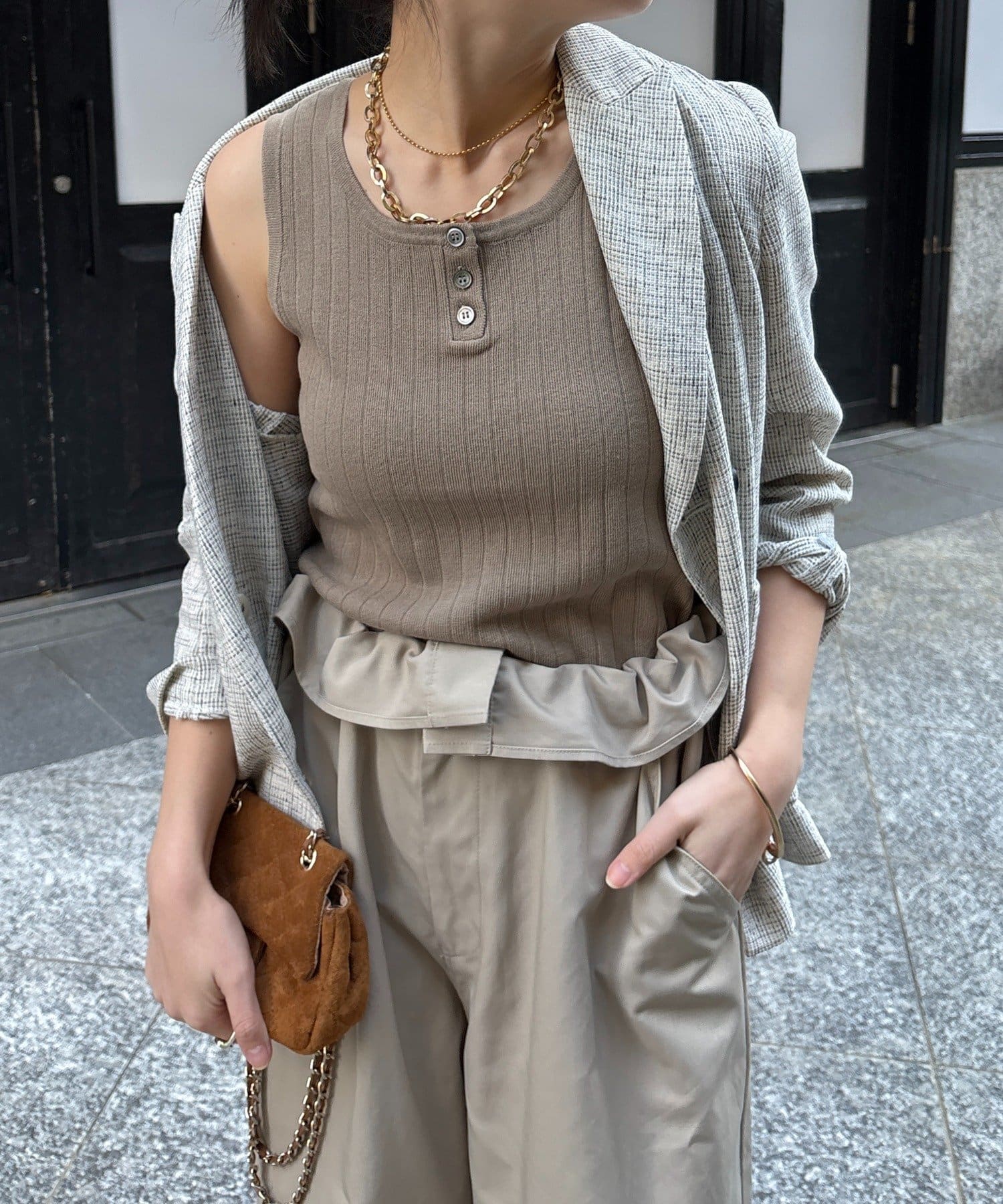 DOUDOU(ドゥドゥ) ヘンリーネック前後2WAYニットタンク